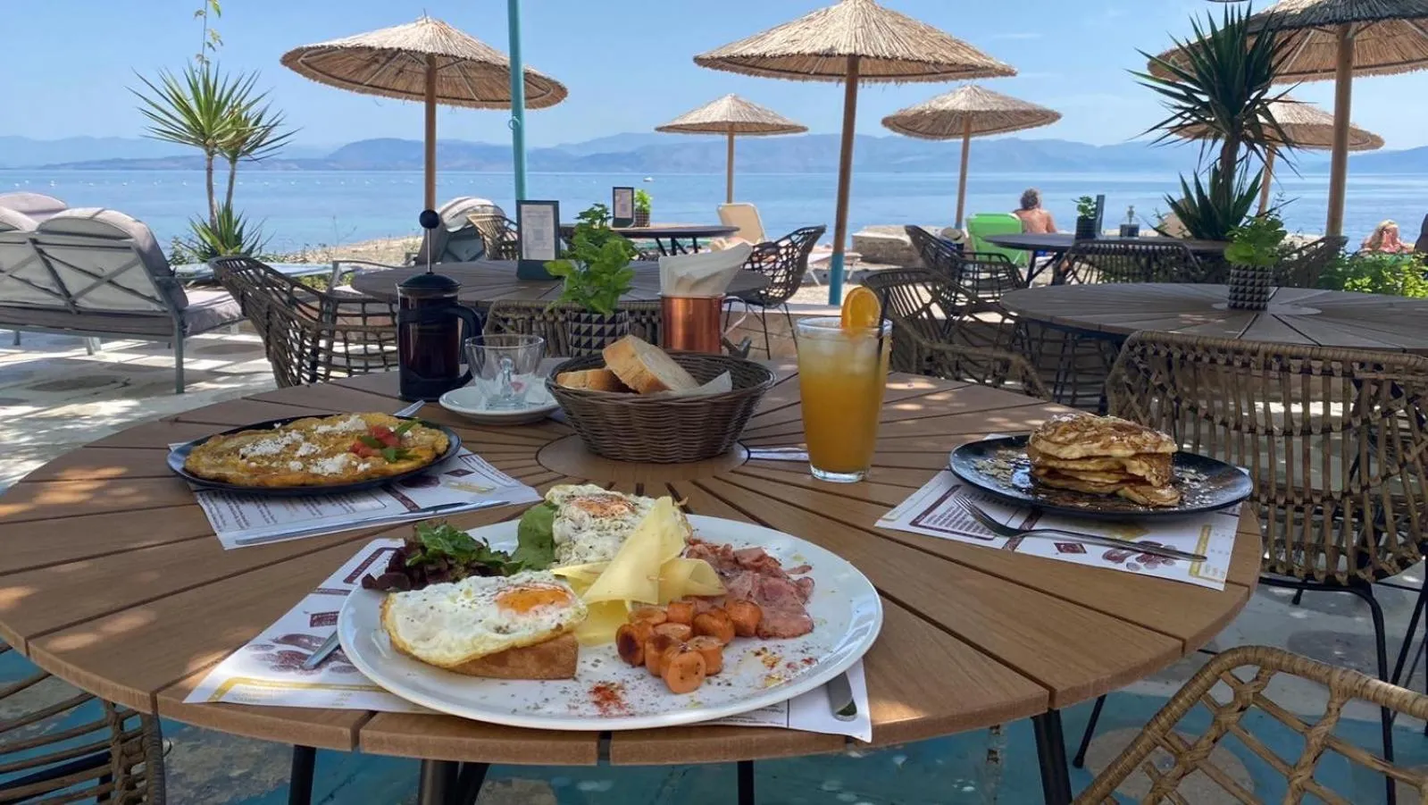 Breakfast in Avra Budget Beach Rooms