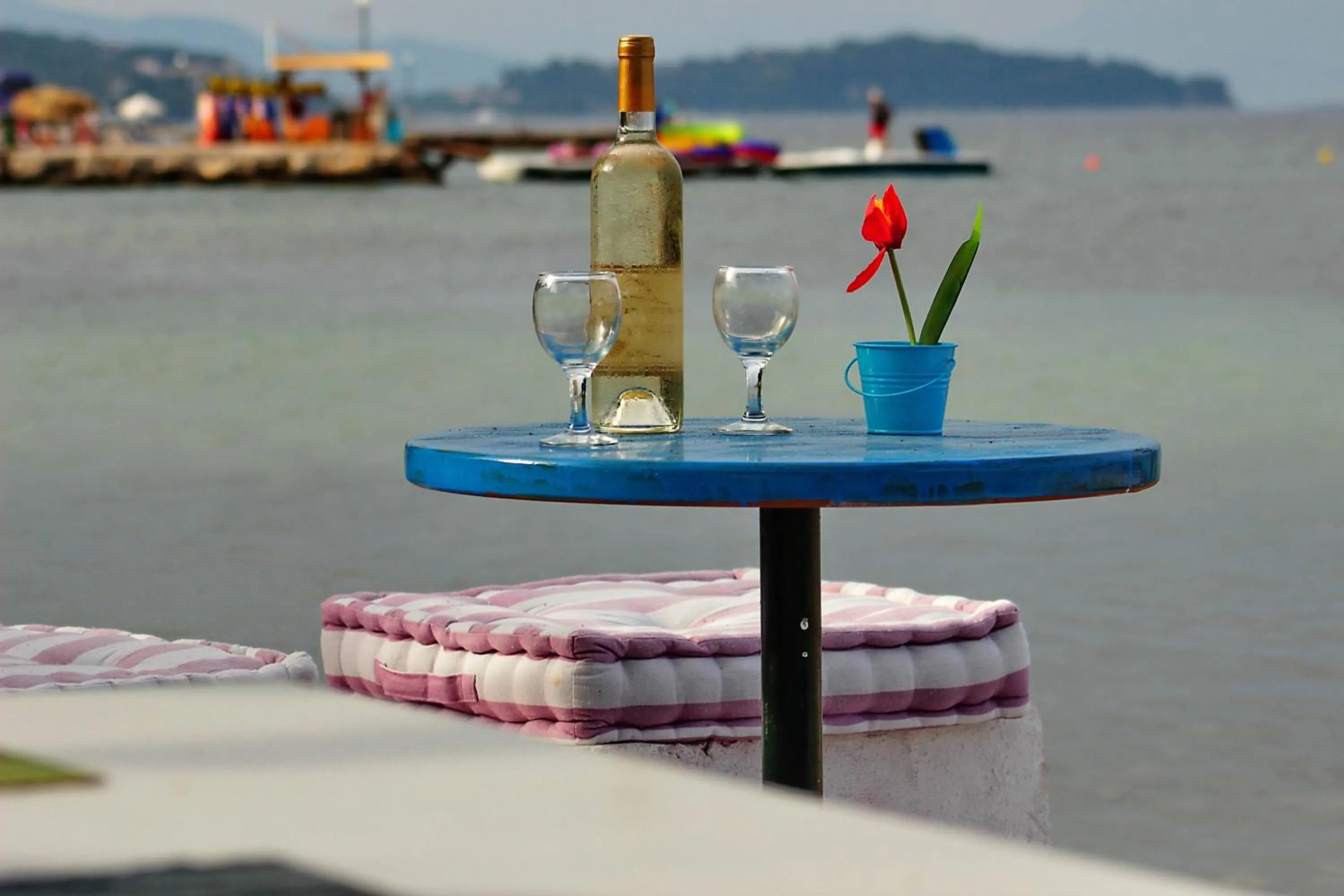 Restaurant/places to eat in Avra Budget Beach Rooms