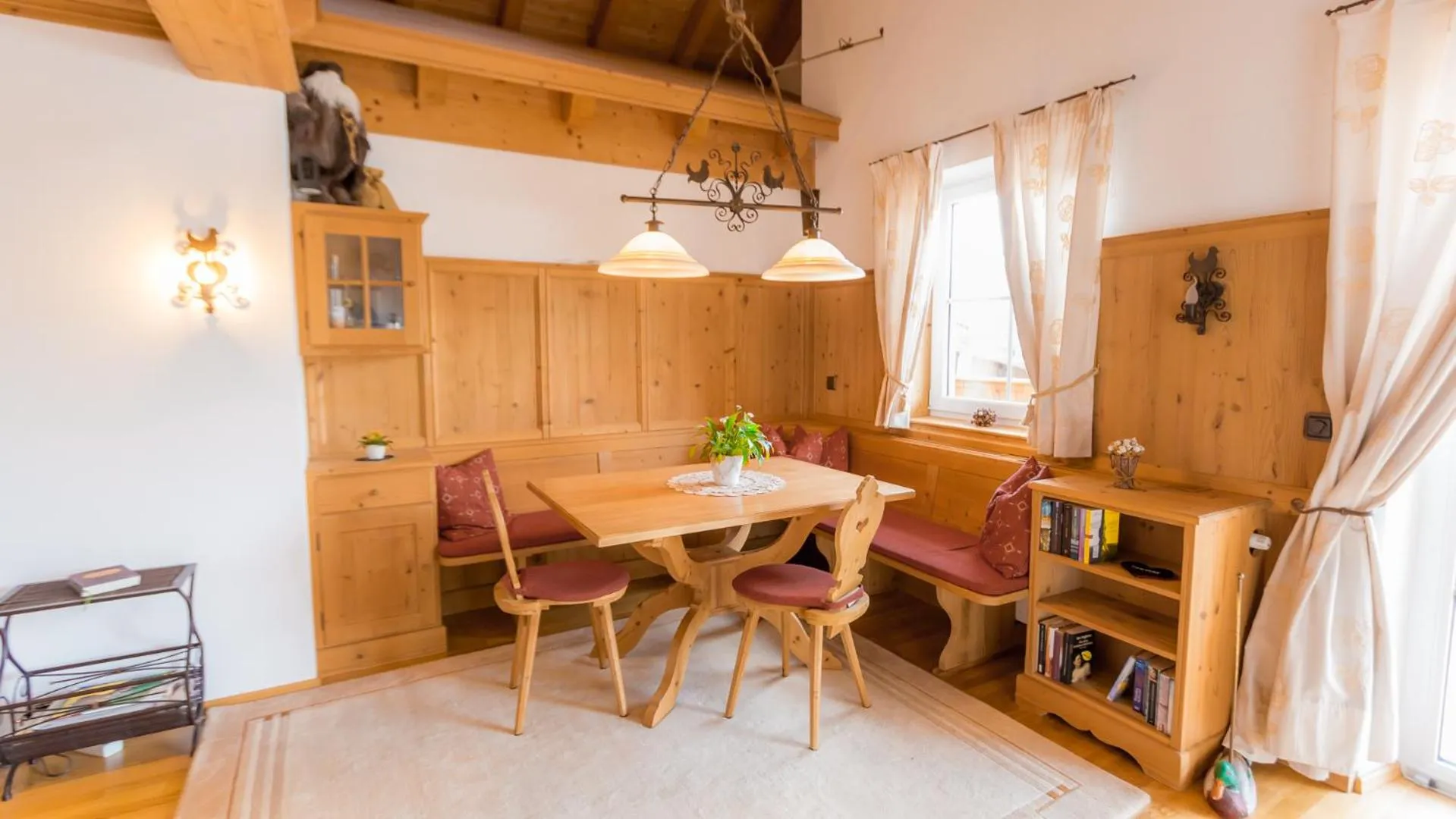 Dining area in Appartement- und Wellnesshotel Charlotte - 3 Sterne Superior