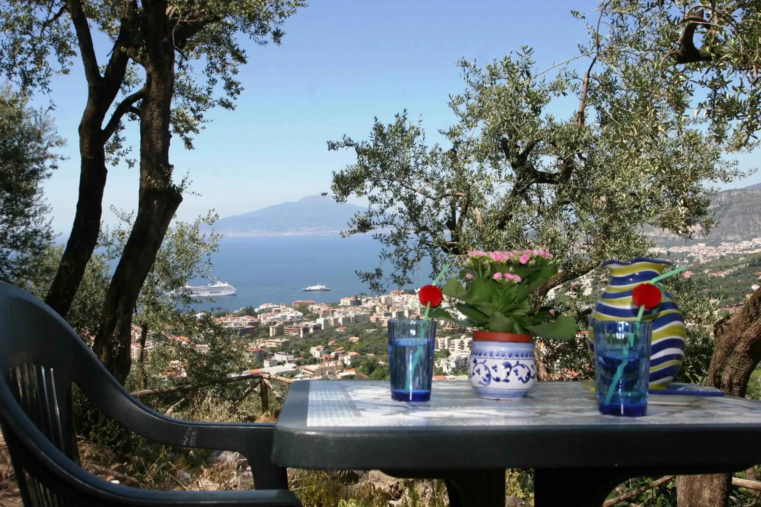 Economy Double or Twin Room in Casarufolo Paradise Economy Double or Twin Room in Casarufolo Paradise