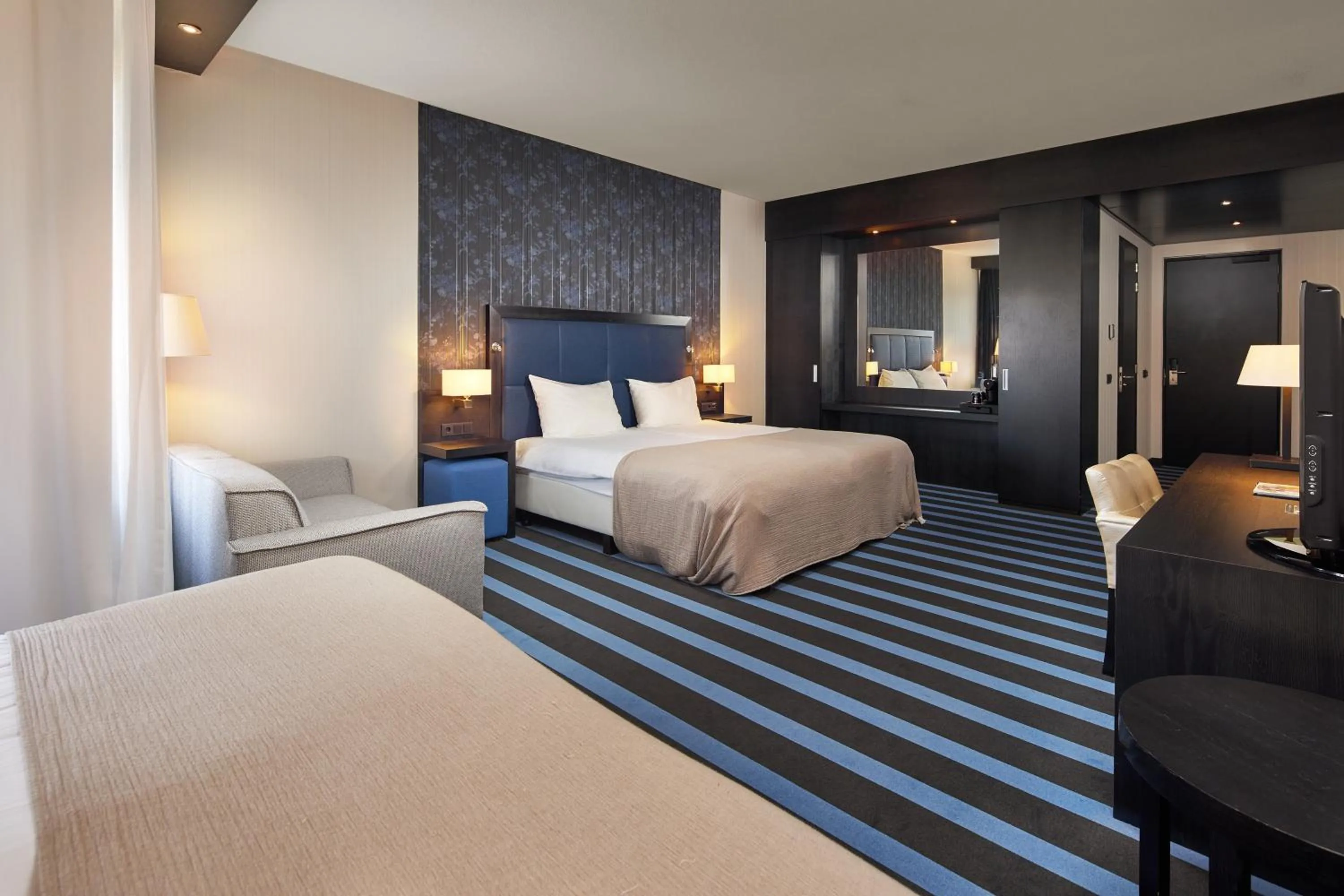 Photo of the whole room, Bed in Van der Valk Hotel Sneek