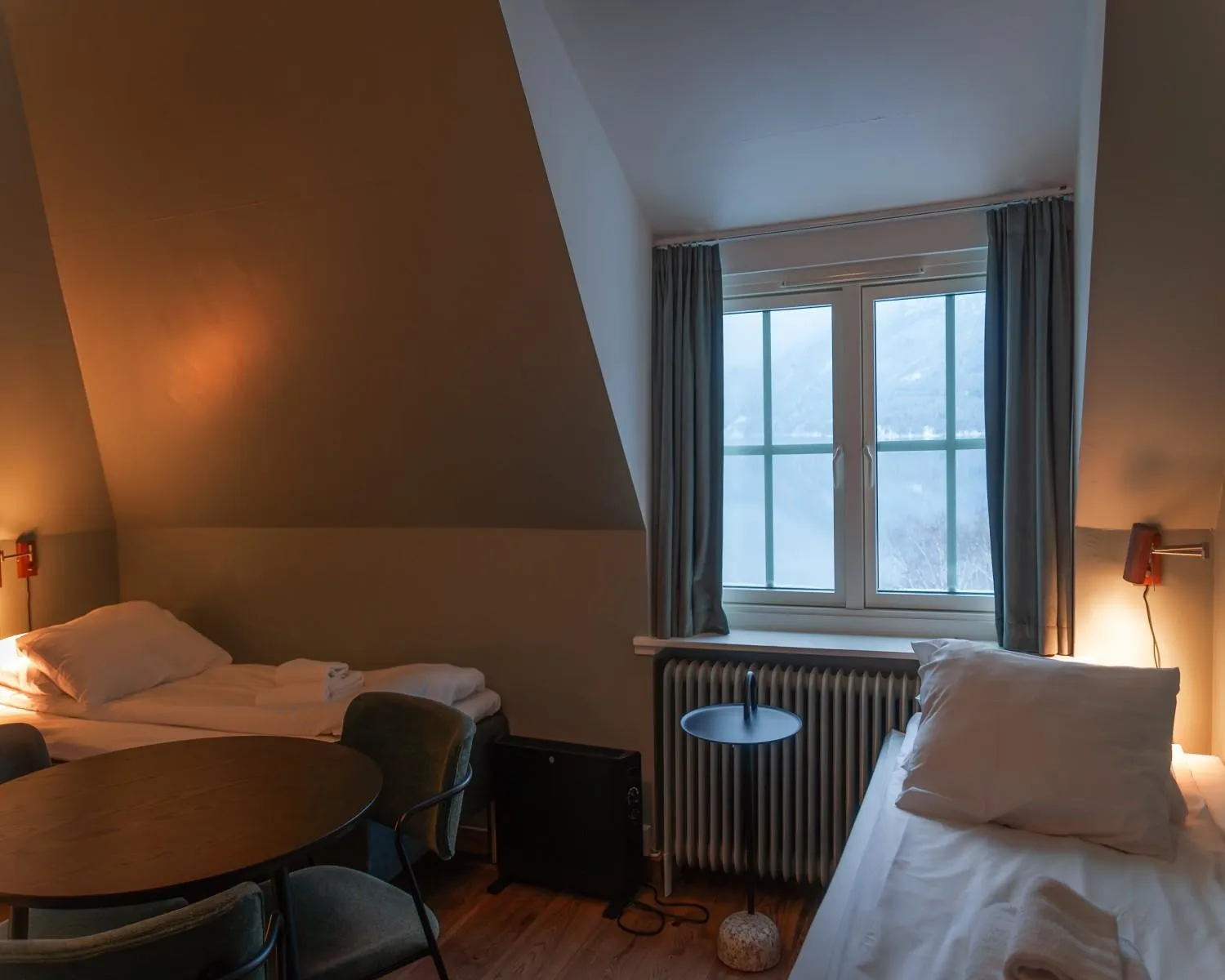 Bed in Trolltunga Hotel