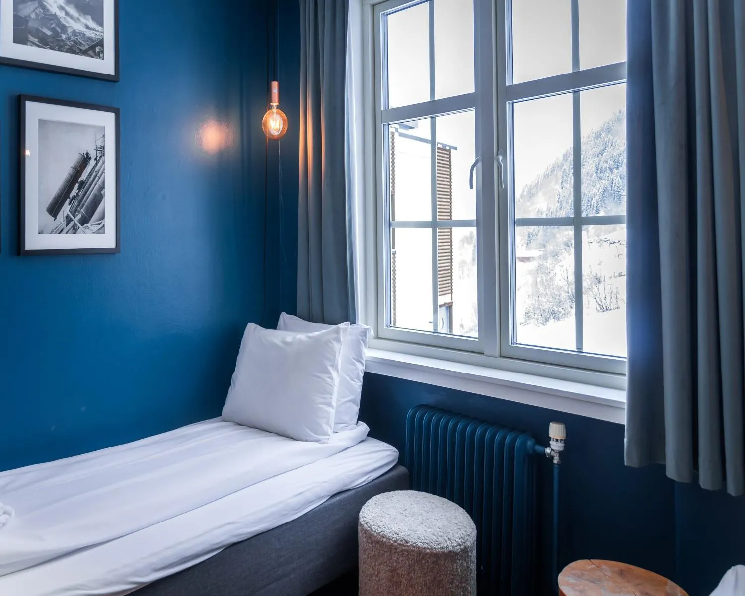 Bed in Trolltunga Hotel