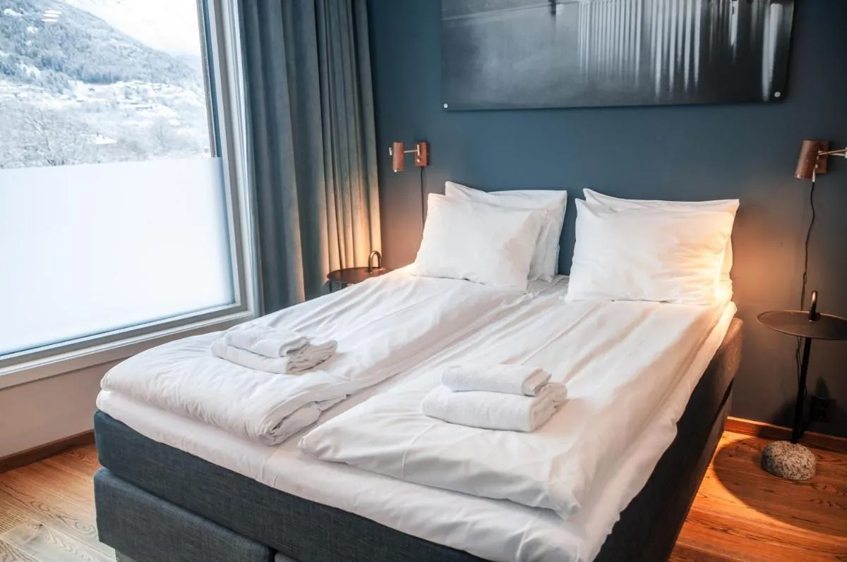 Bed in Trolltunga Hotel