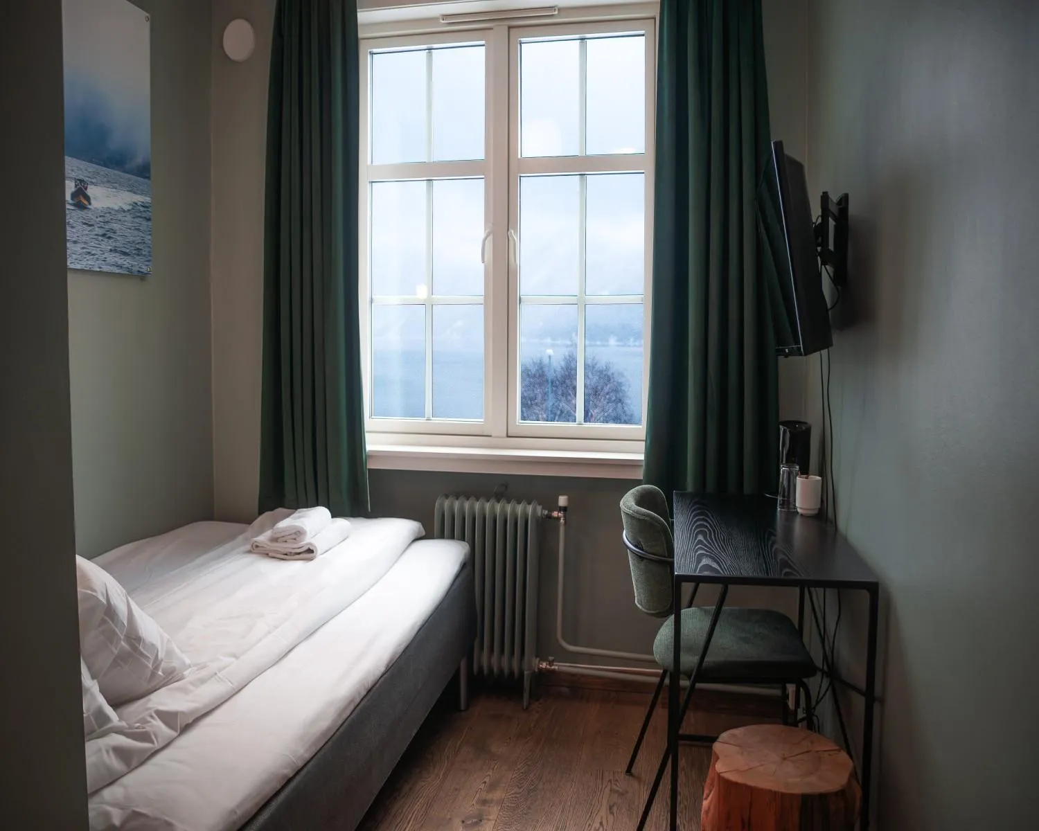 Bed in Trolltunga Hotel