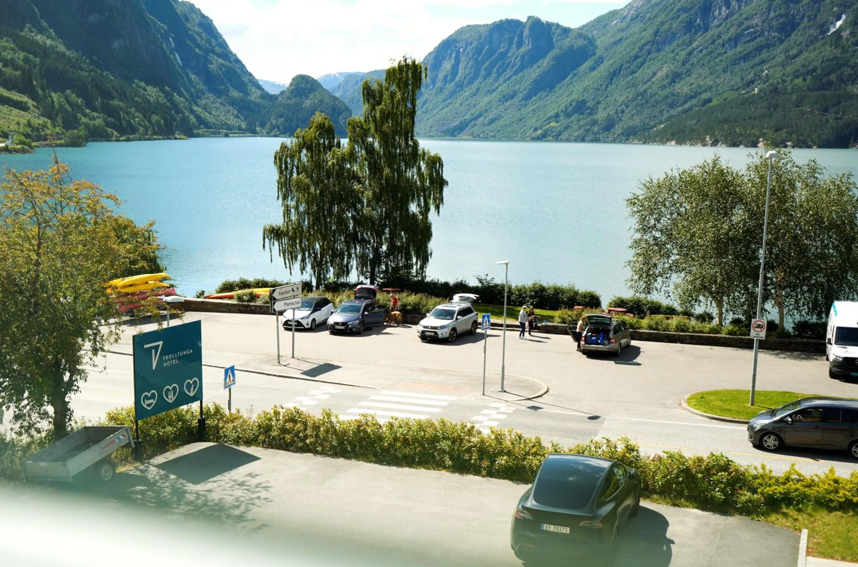 Nearby landmark in Trolltunga Hotel