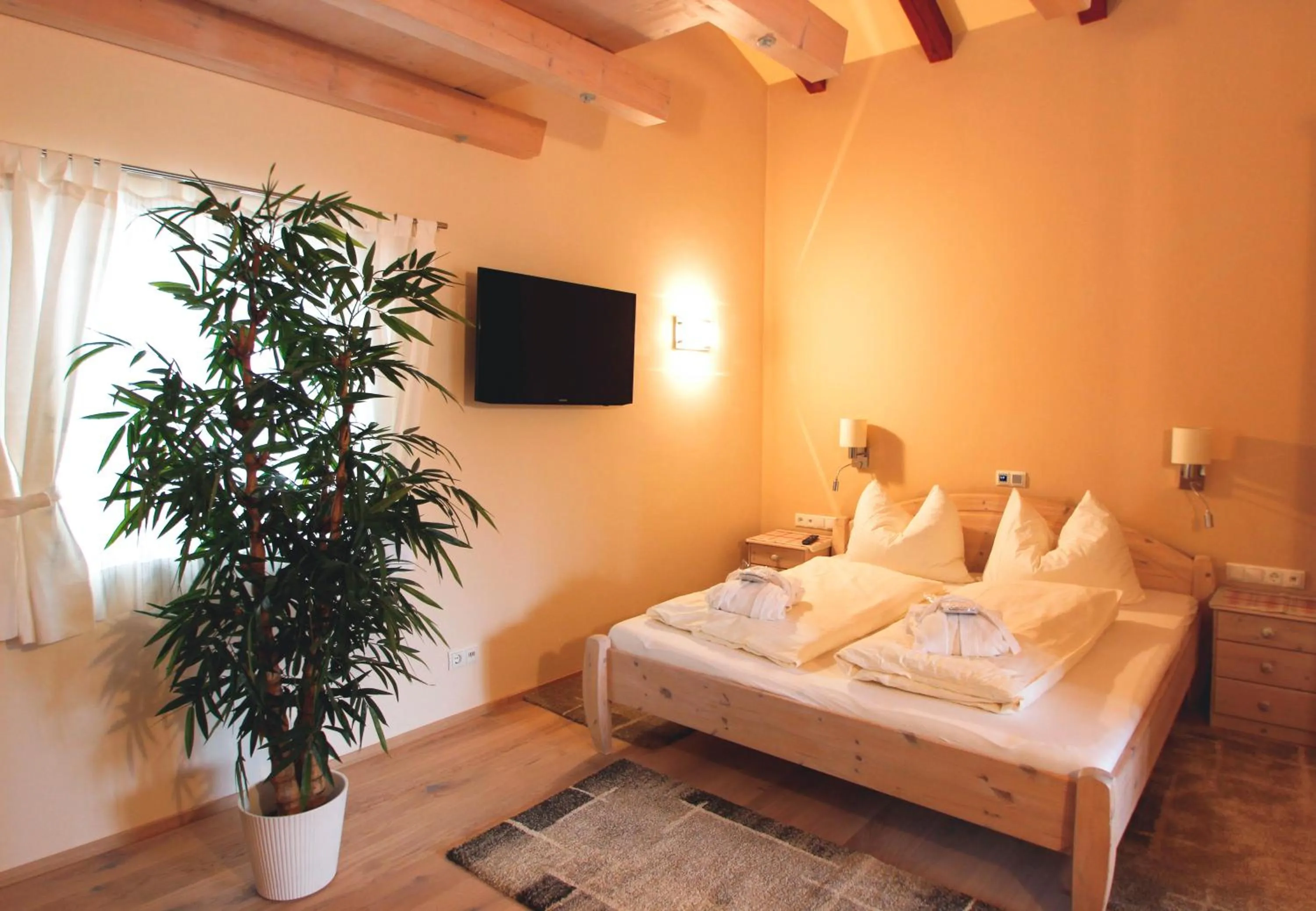 Bedroom, Bed in Alpenlandhaus Menardi