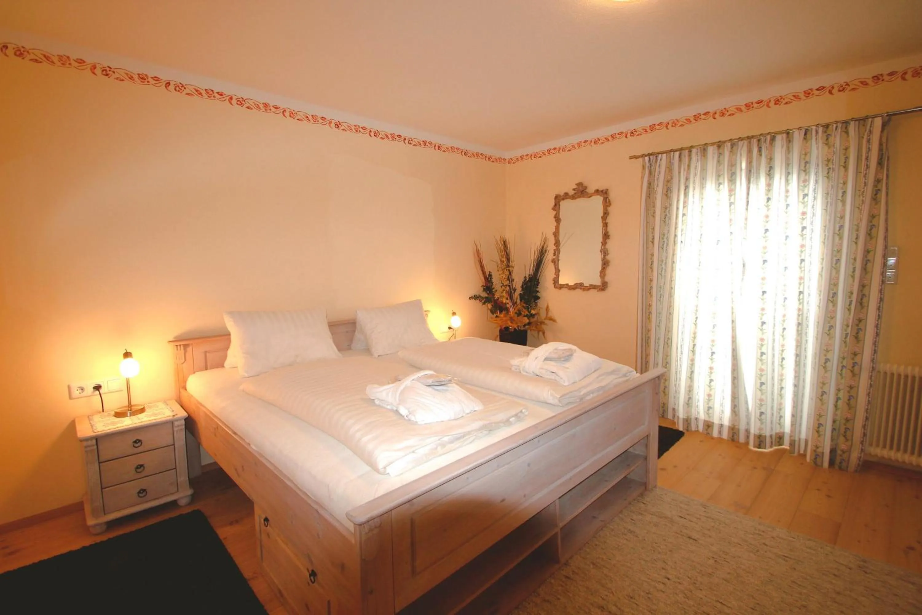 Bedroom, Bed in Alpenlandhaus Menardi