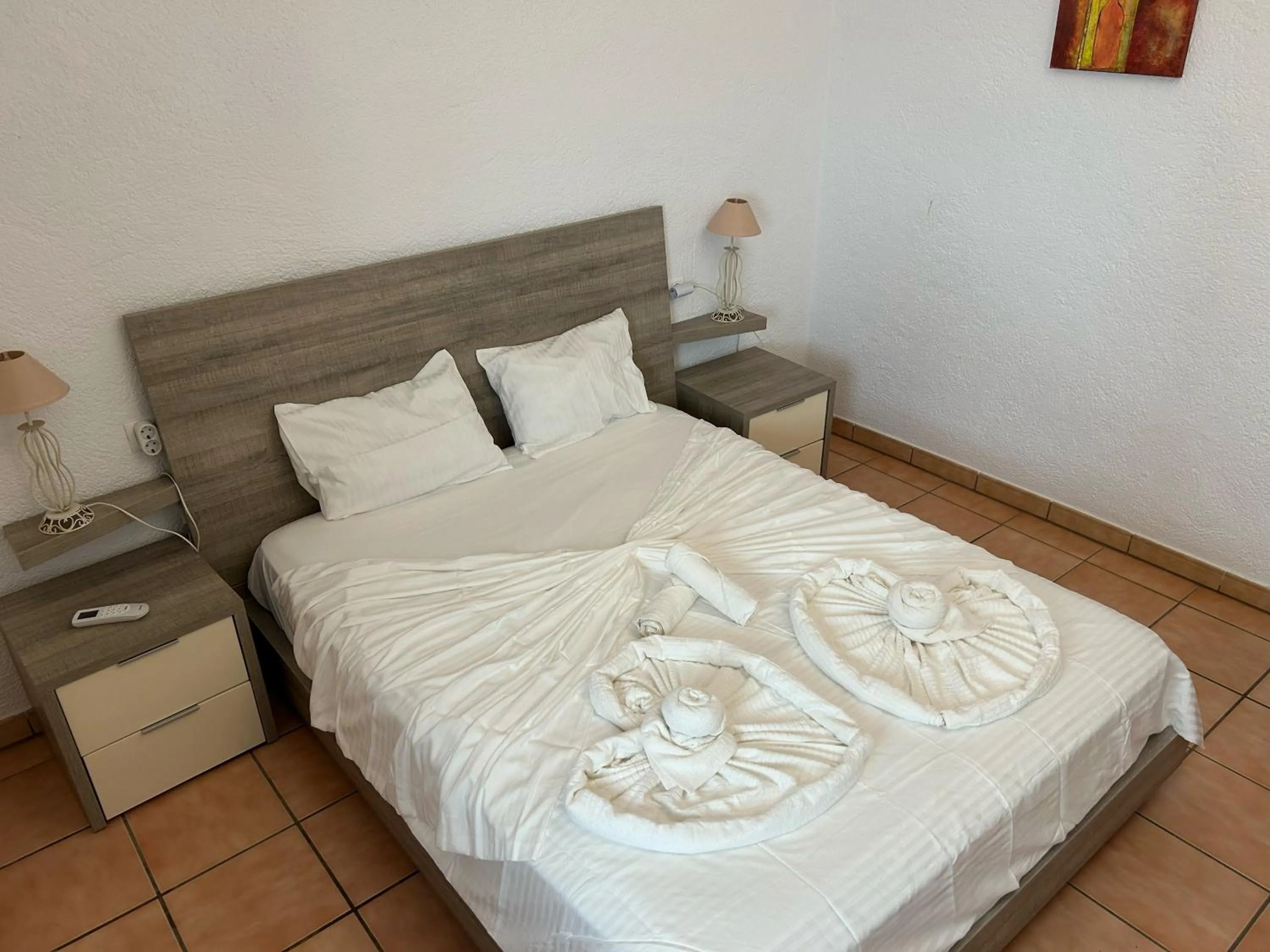Bed in Meerblick & Pool! Traumhaftes Reihenhaus am Strand