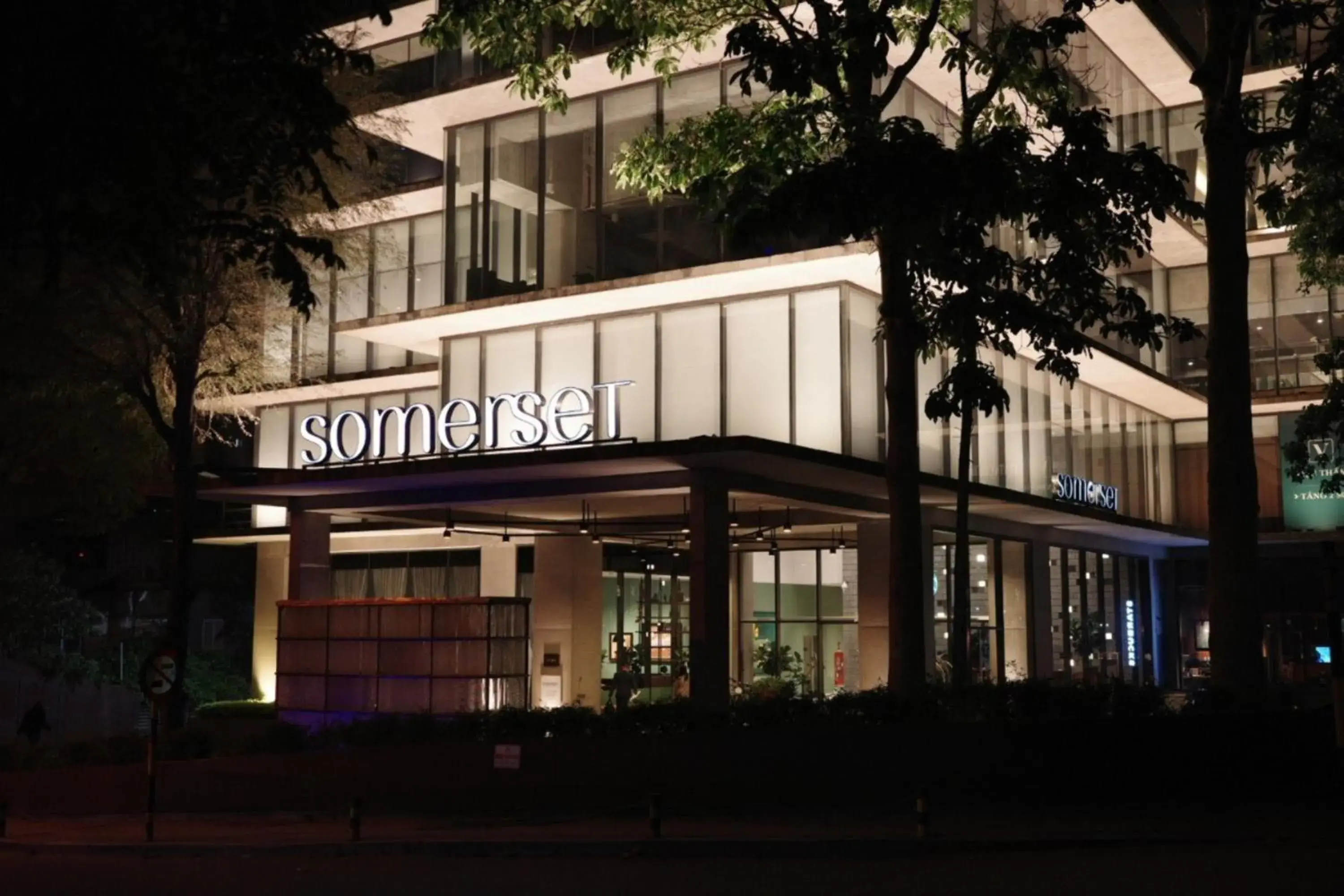 Property building in Somerset West Point Hanoi Property building in Somerset West Point Hanoi