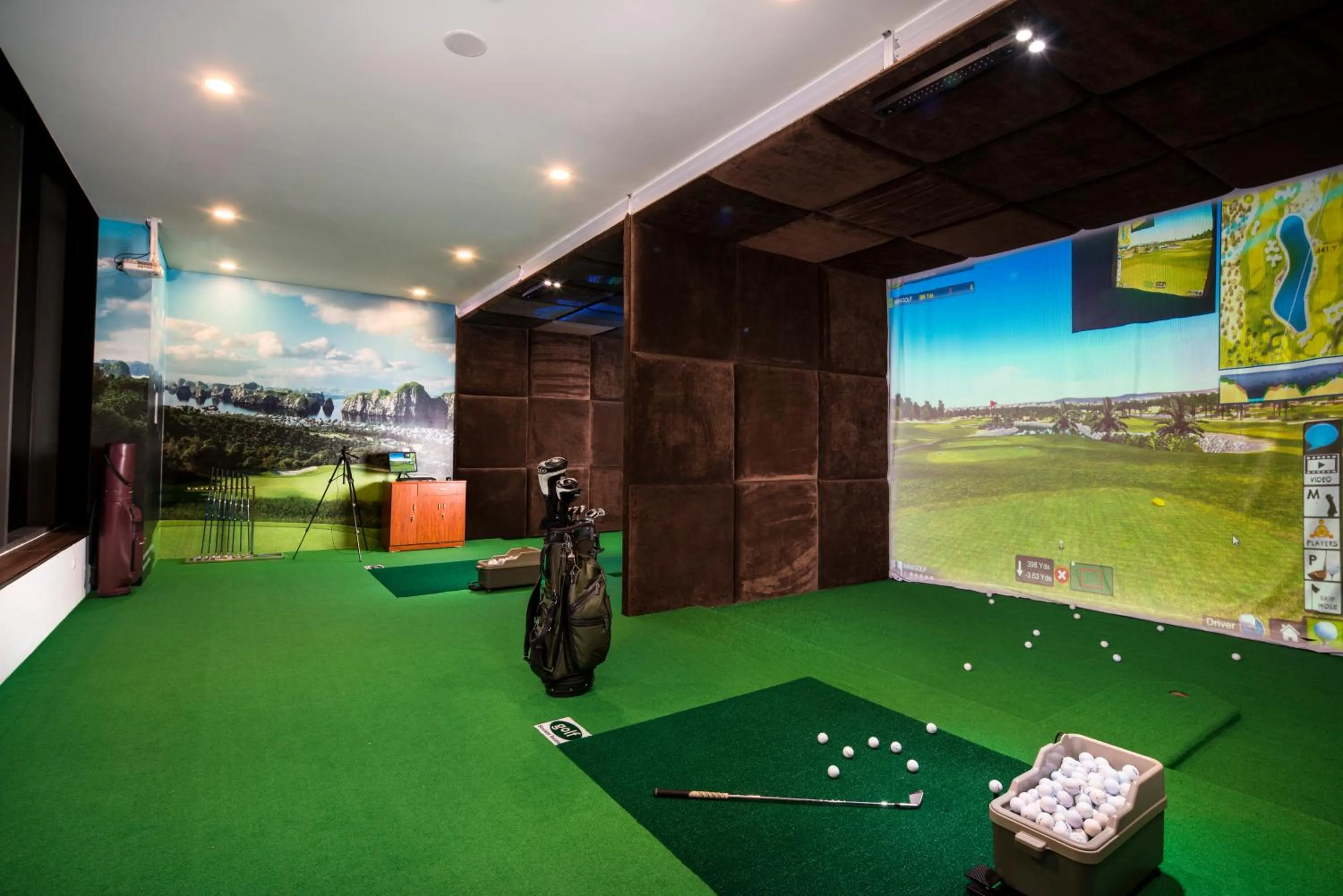 Golfcourse in Somerset West Point Hanoi