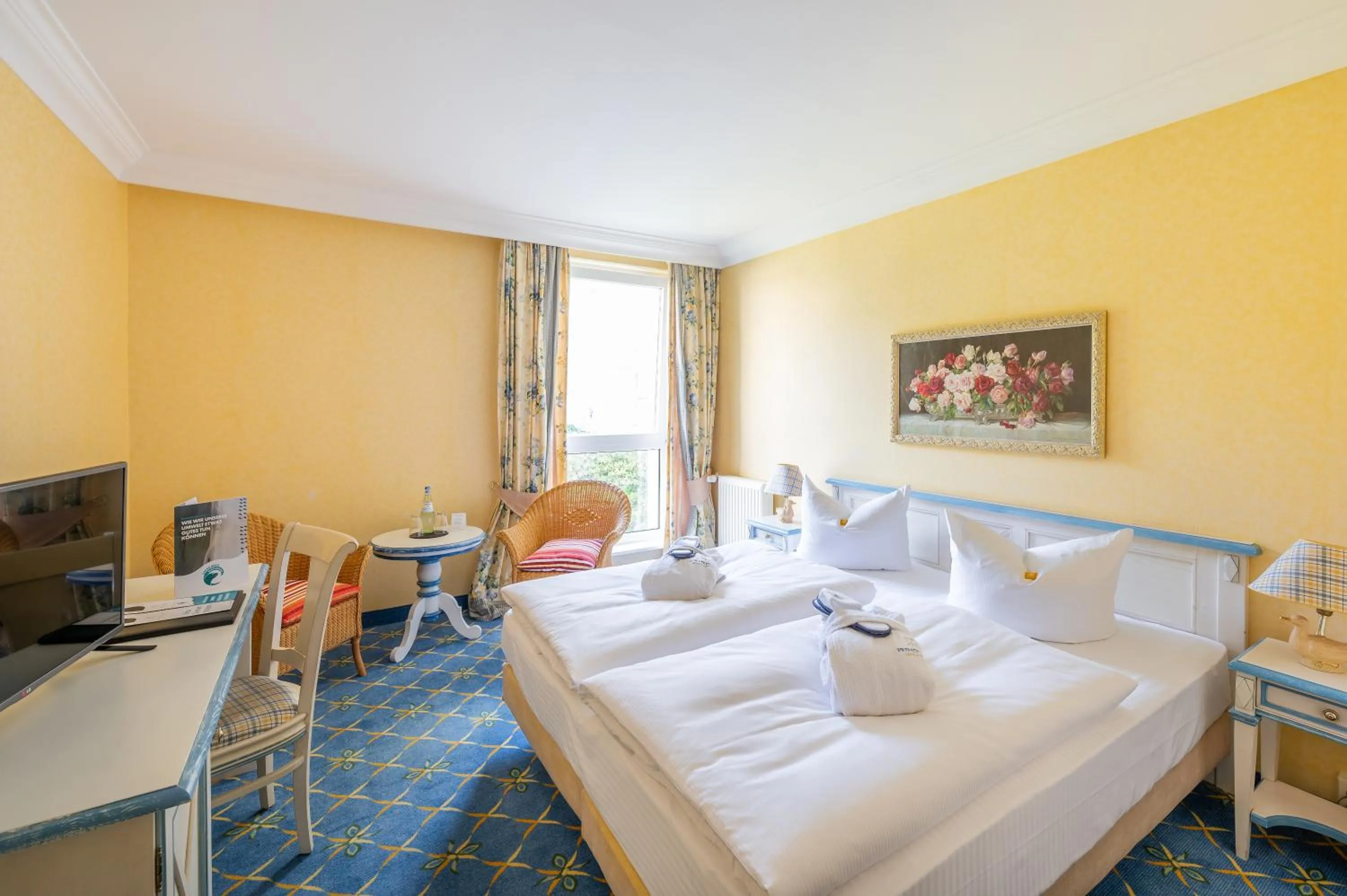 Photo of the whole room, Bed in Rugard Thermal Strandhotel