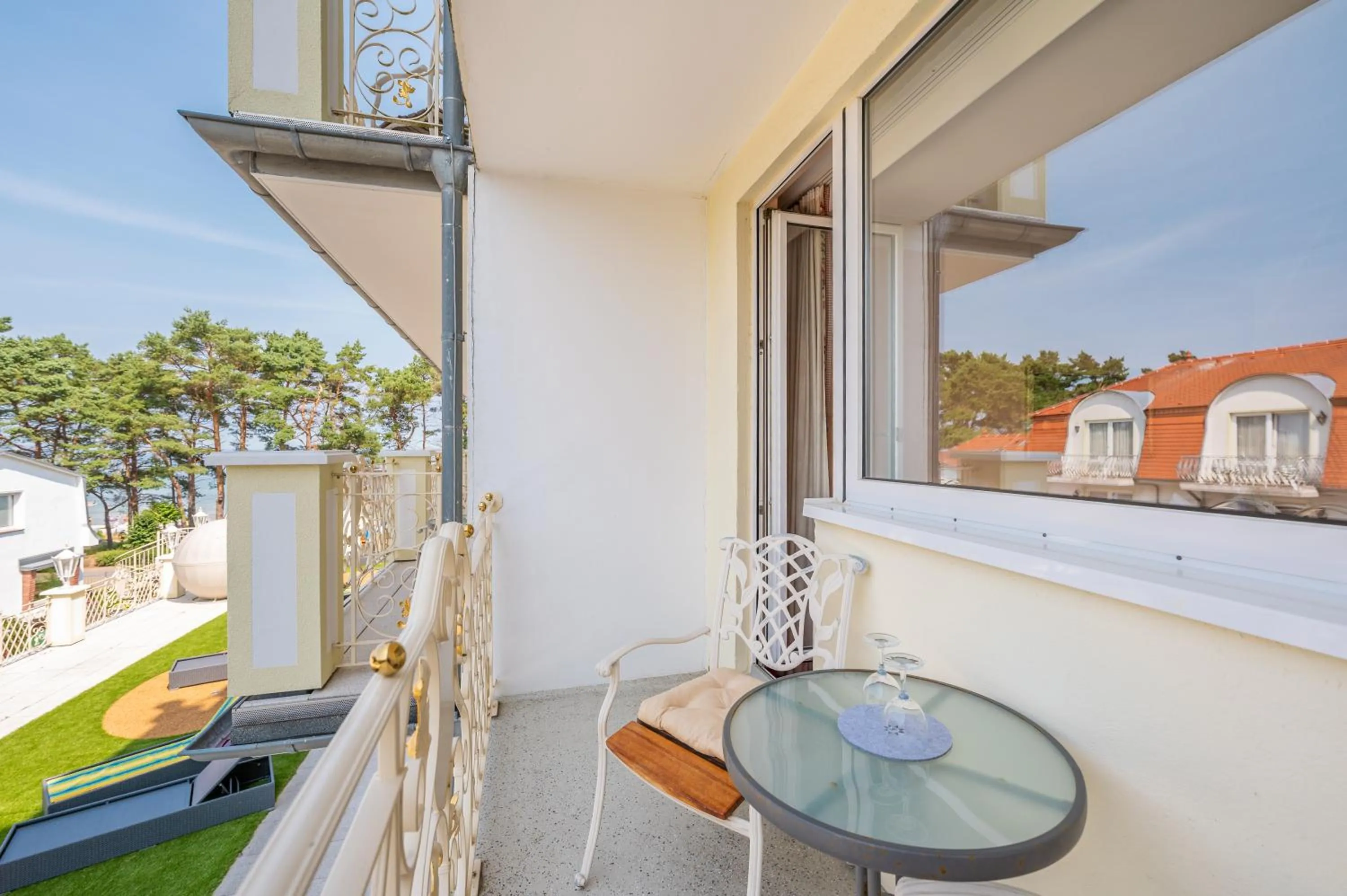 Photo of the whole room in Rugard Thermal Strandhotel