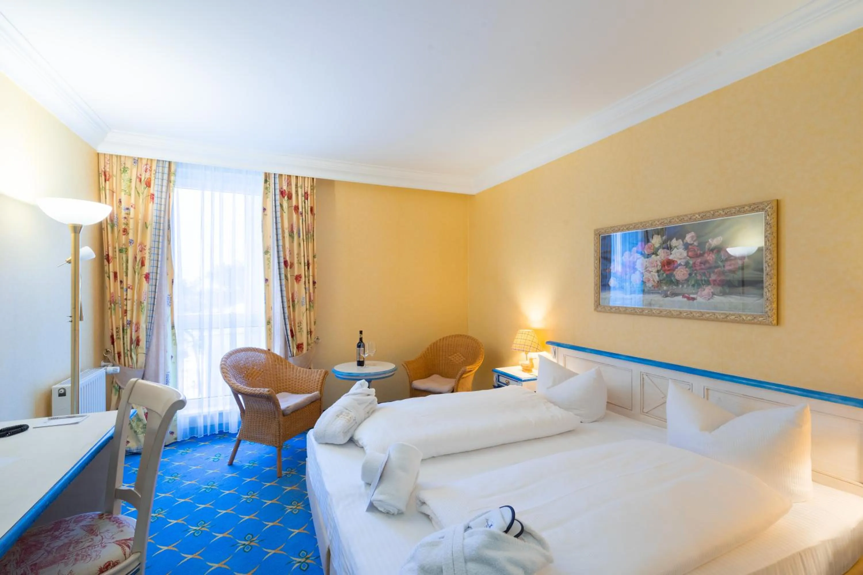 Bed in Rugard Thermal Strandhotel