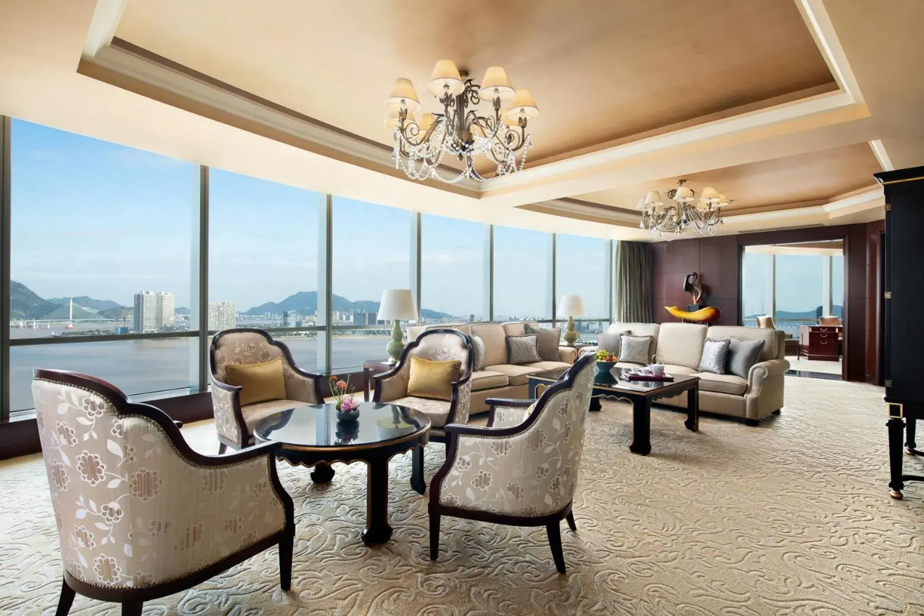 Living room in Shangri-La Wenzhou Living room in Shangri-La Wenzhou