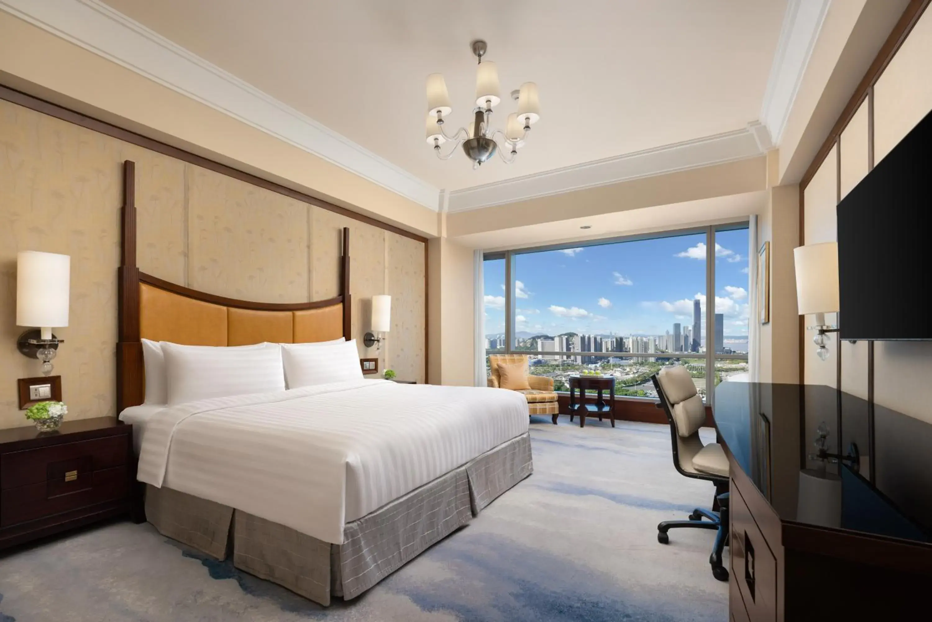 City view, Bed in Shangri-La Wenzhou City view, Bed in Shangri-La Wenzhou