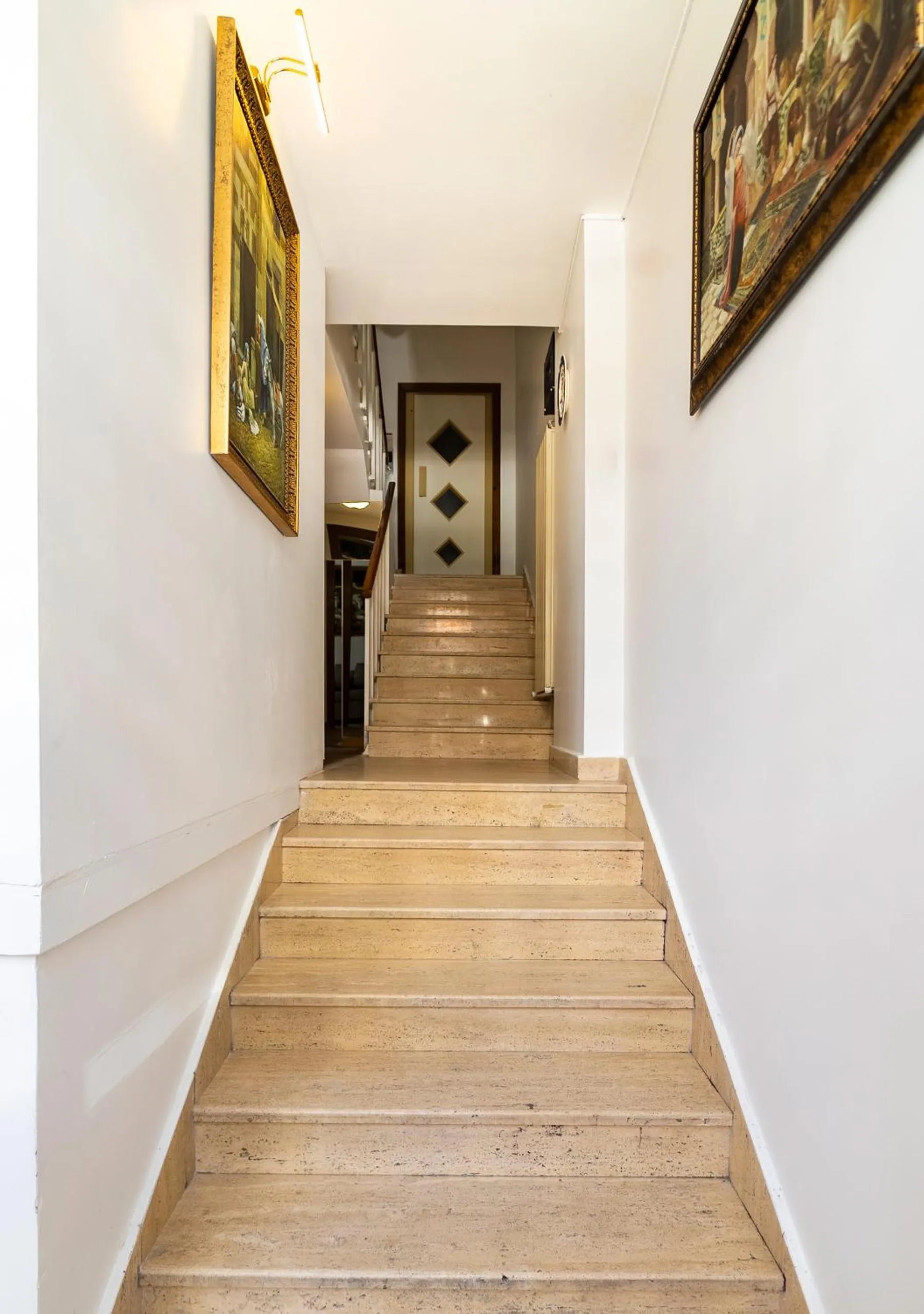 Facade/entrance in Hotel Vera