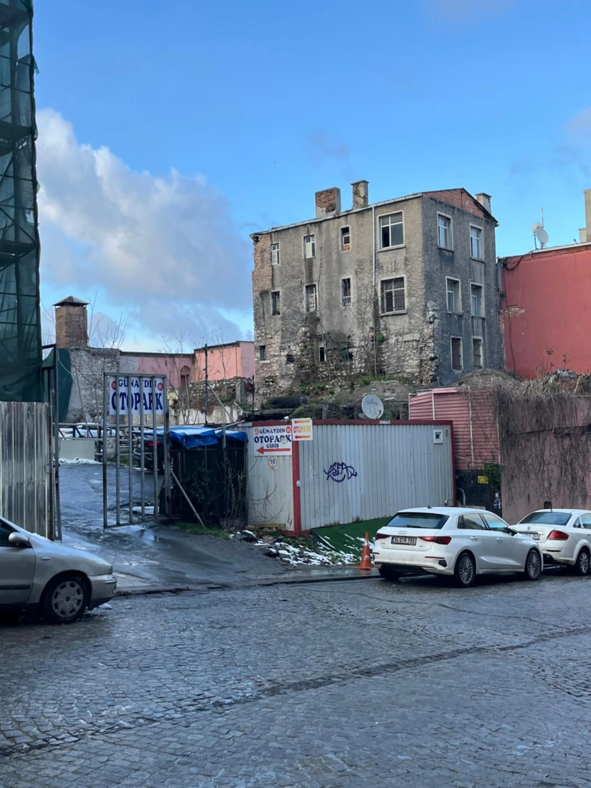 Parking in Hotel Vera