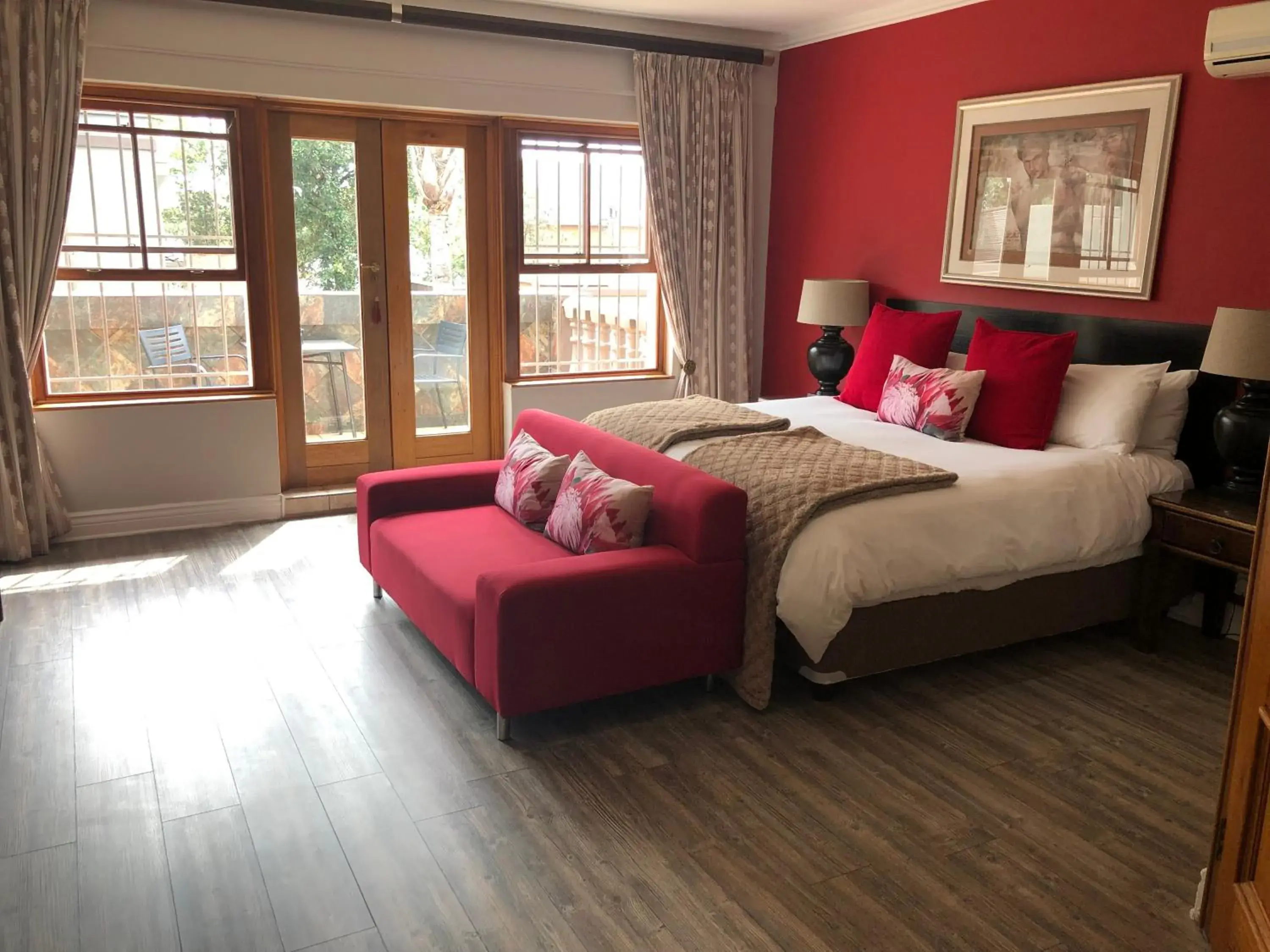 Photo of the whole room, Bed in 314 on Clark Guest House Photo of the whole room, Bed in 314 on Clark Guest House