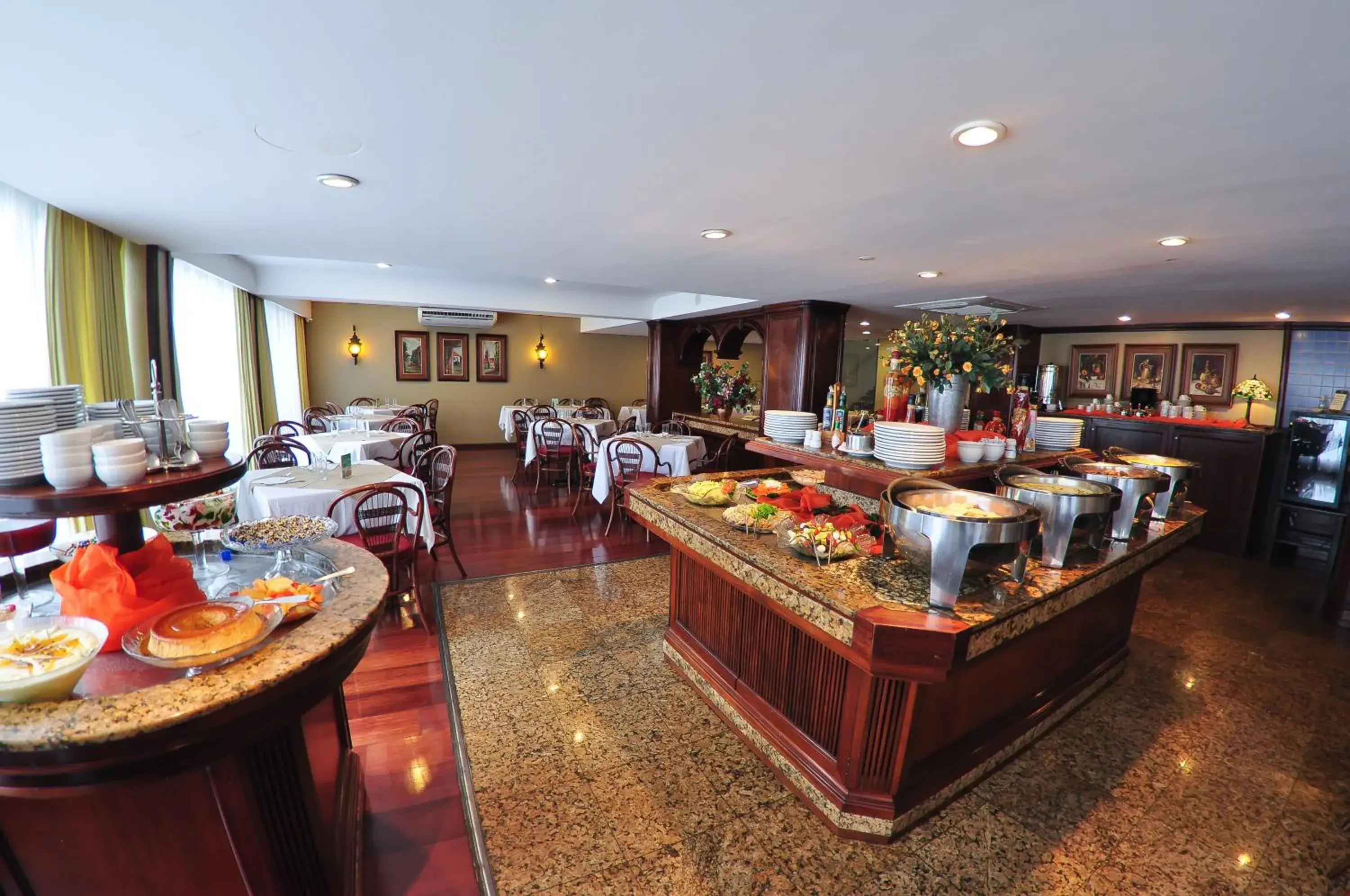 Restaurant/places to eat in Ritter Hotéis Restaurant/places to eat in Ritter Hotéis