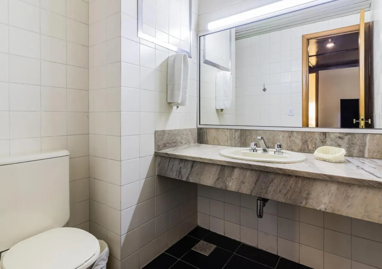 Shower in Ritter Hotéis