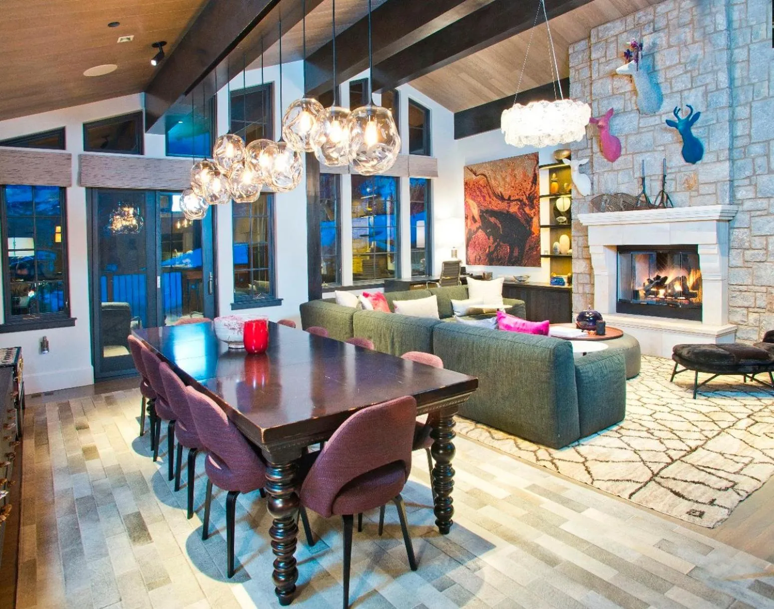 Living room in Lodge at Vail, A RockResort by Vail Resorts