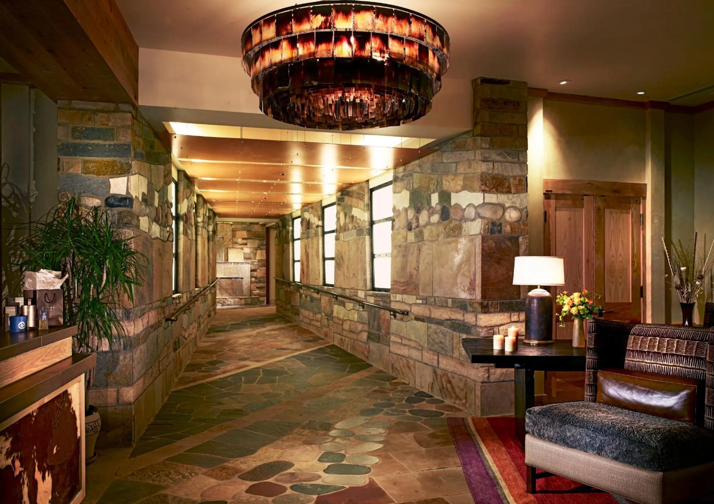 Area and facilities in Lodge at Vail, A RockResort