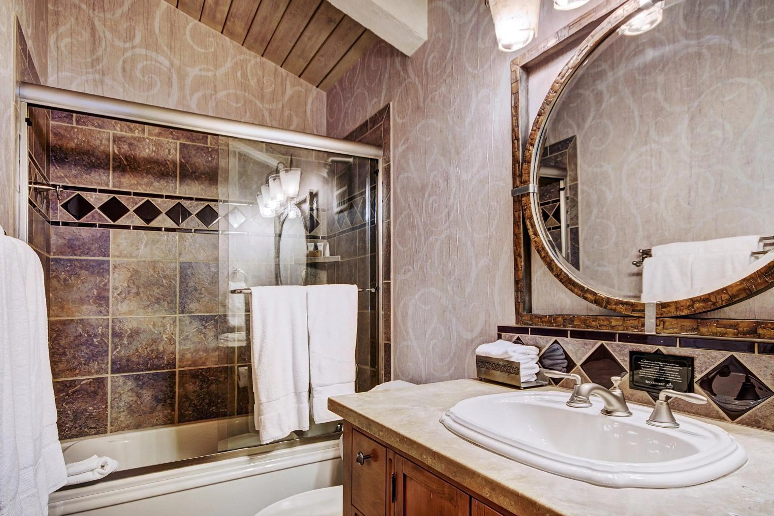 Bathroom in Lodge at Vail, A RockResort