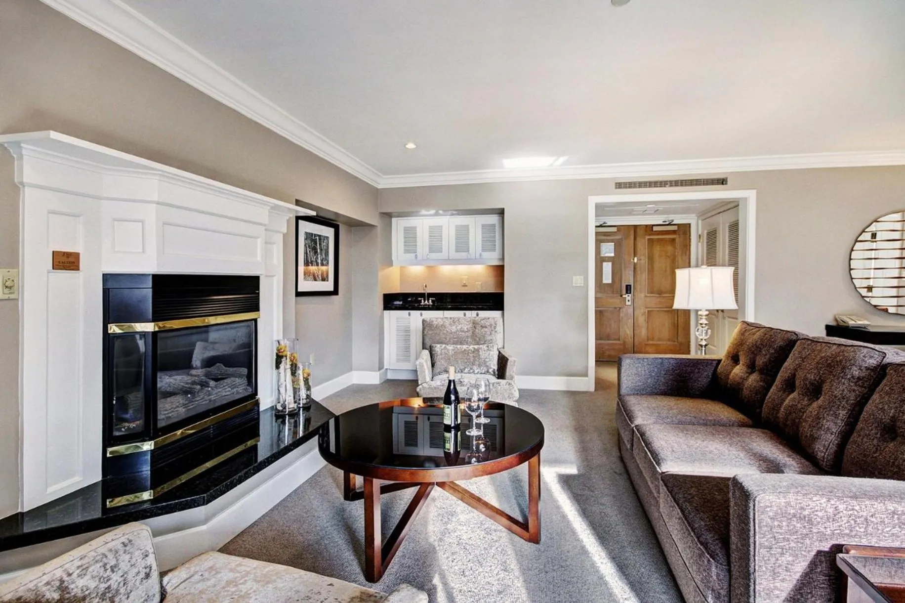 Living room in Lodge at Vail, A RockResort