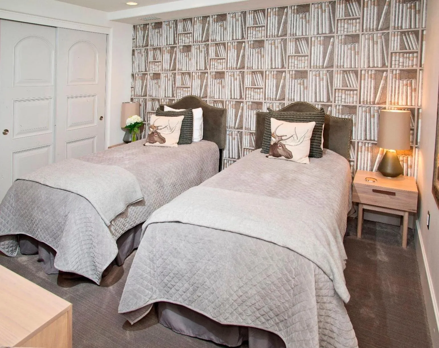 Bedroom, Bed in Lodge at Vail, A RockResort by Vail Resorts