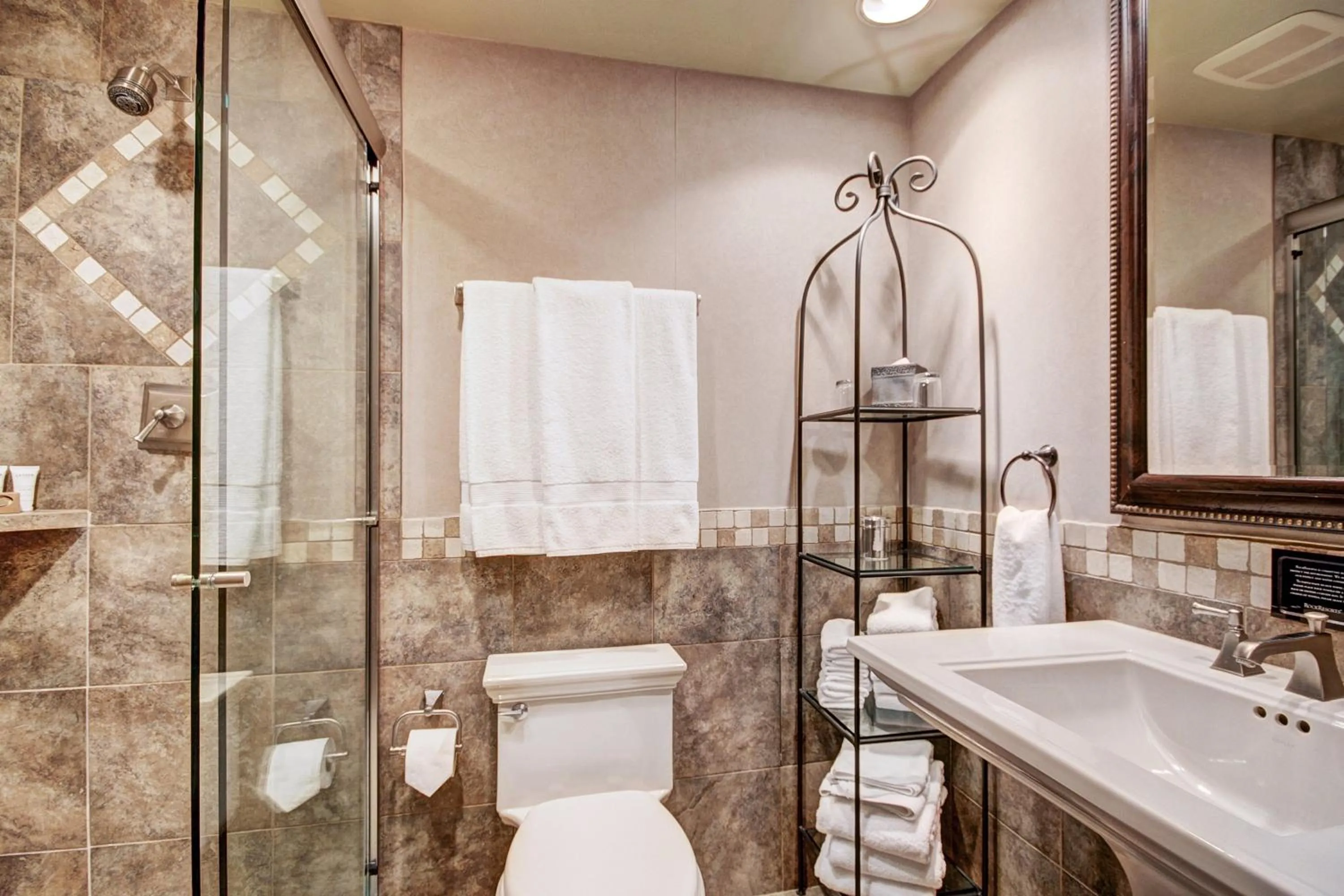 Bathroom in Lodge at Vail, A RockResort