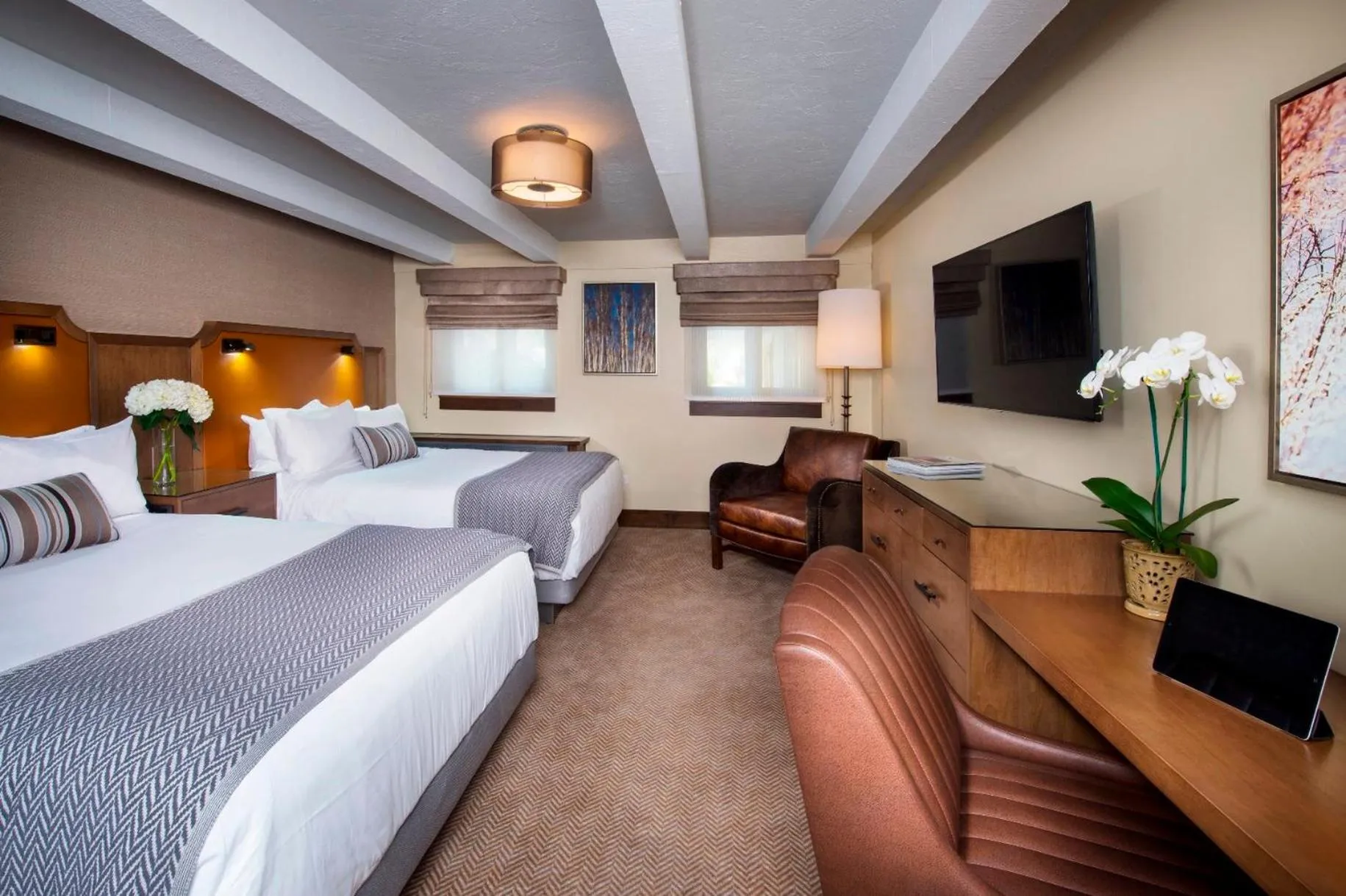 Bedroom, Bed in Lodge at Vail, A RockResort