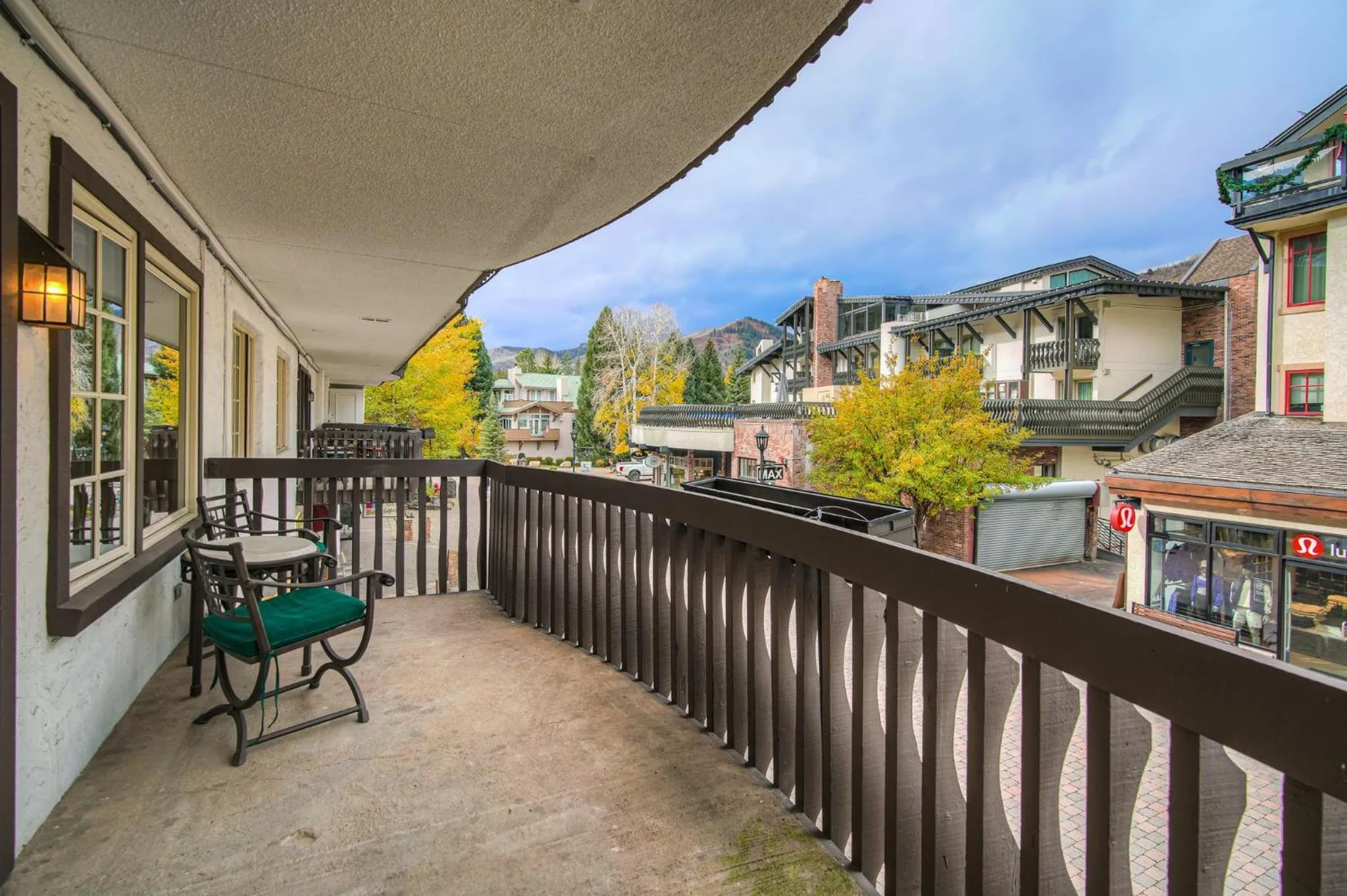 Balcony/Terrace in Lodge at Vail, A RockResort by Vail Resorts
