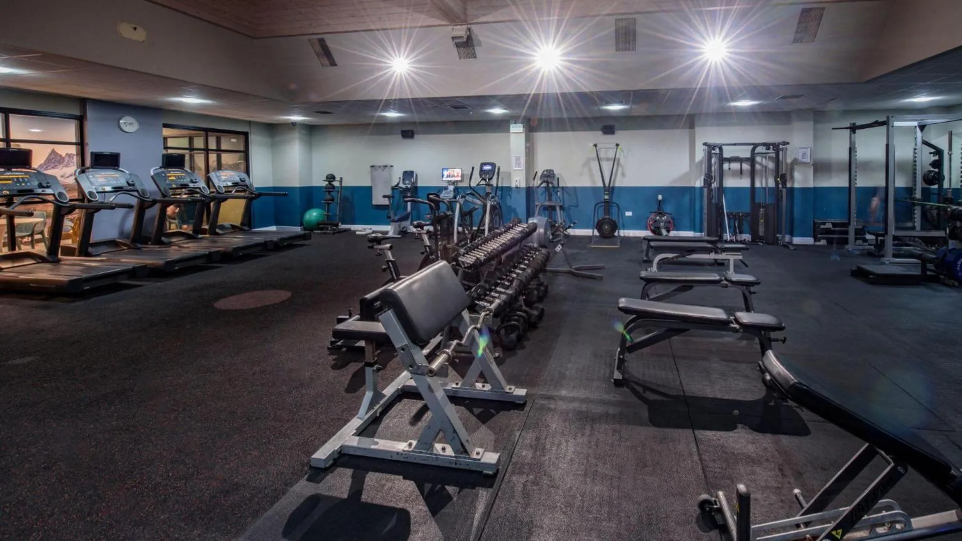 Fitness centre/facilities in Riverside Park Hotel