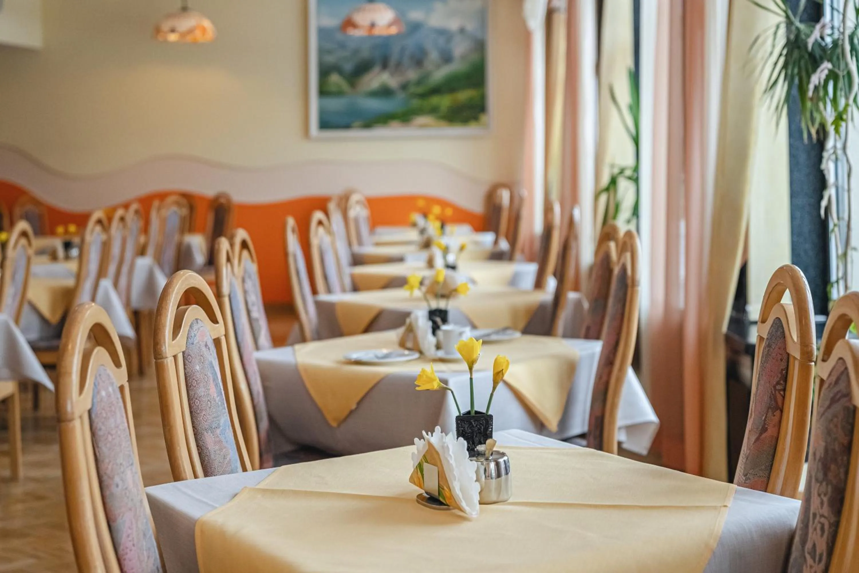 Dining area in Wanta