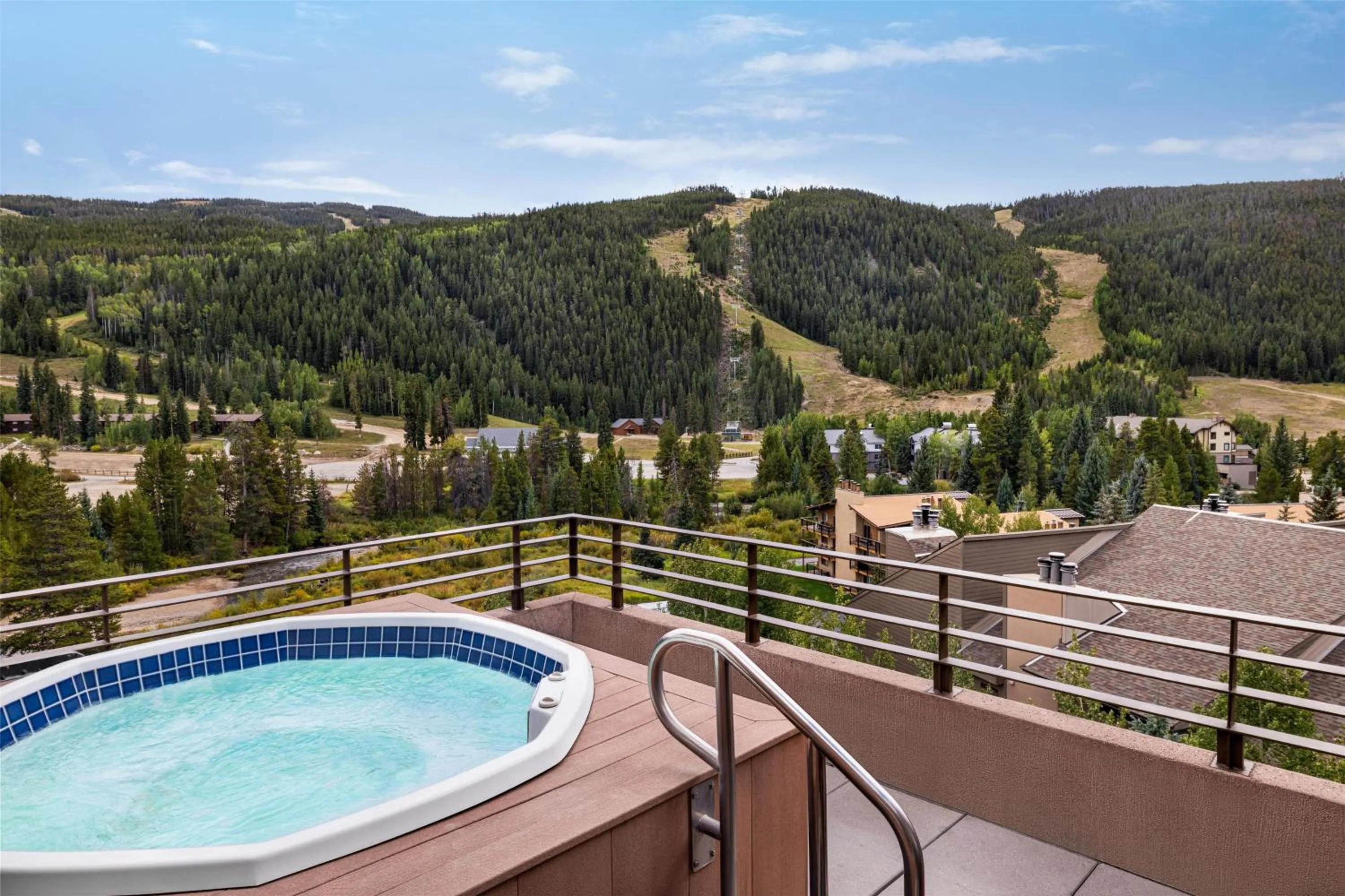 Swimming pool in Hyatt Place Keystone - Dillon