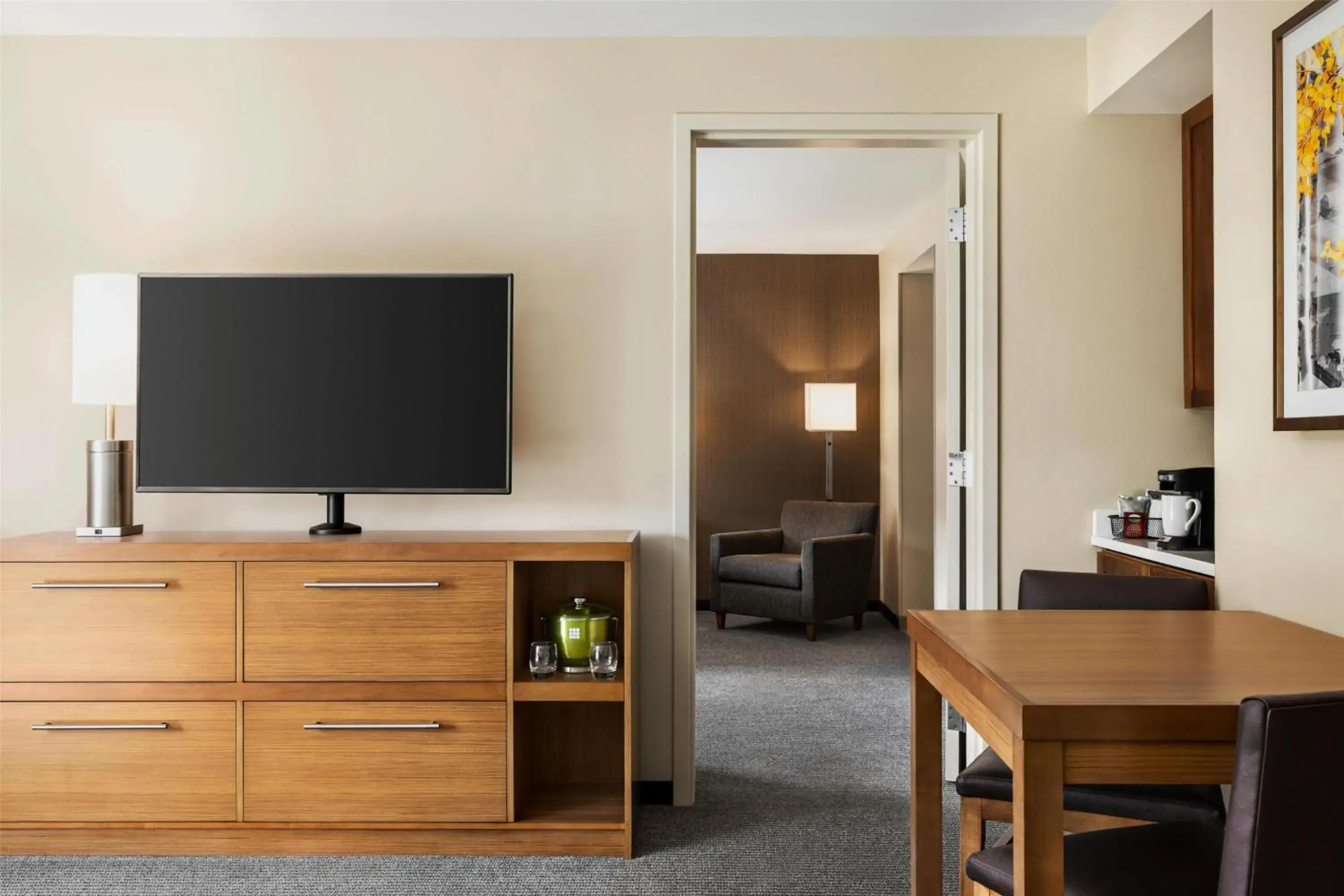 Photo of the whole room in Hyatt Place Keystone - Dillon Photo of the whole room in Hyatt Place Keystone - Dillon