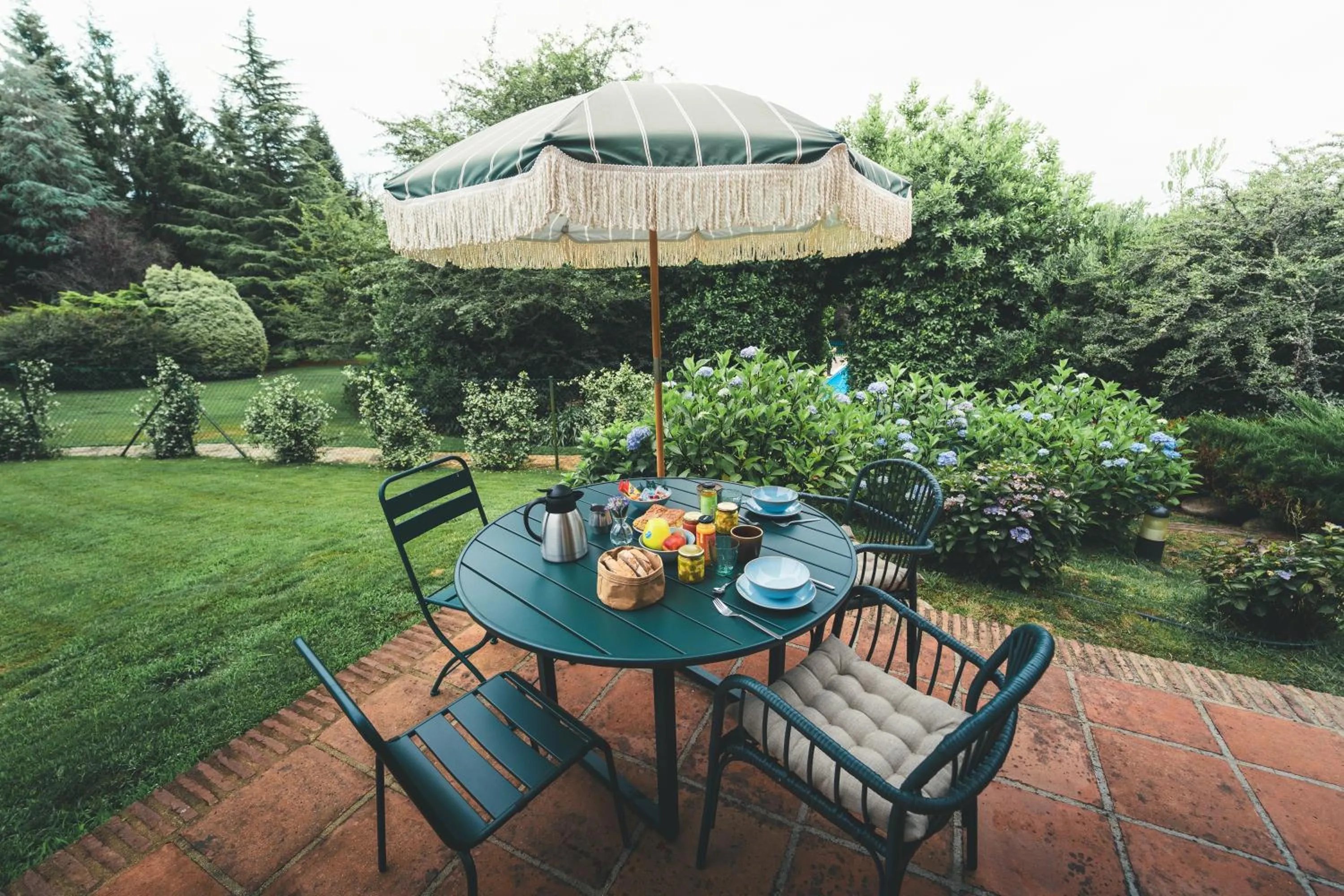 Patio in HolaCamp Camino