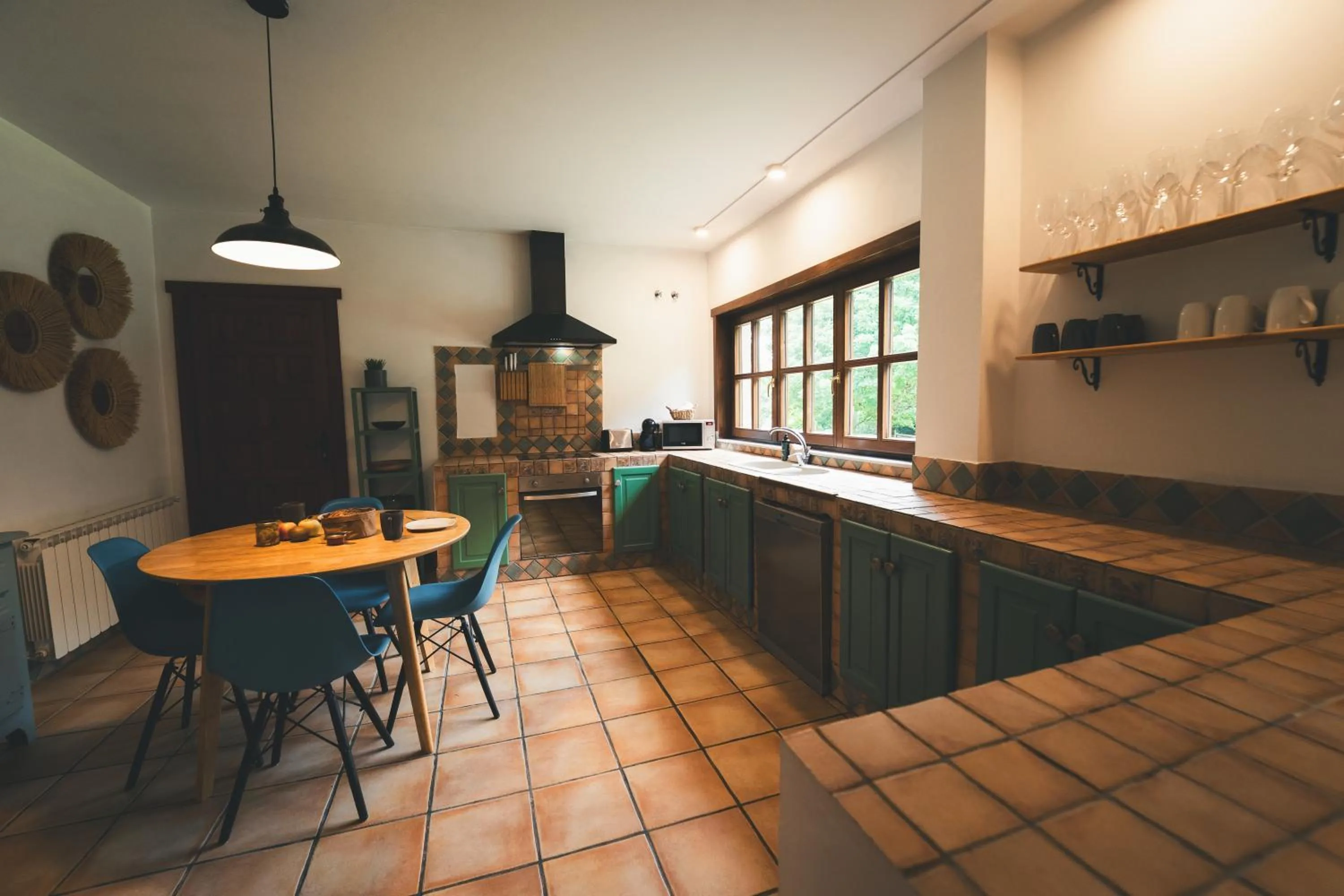 Kitchen or kitchenette in HolaCamp Camino