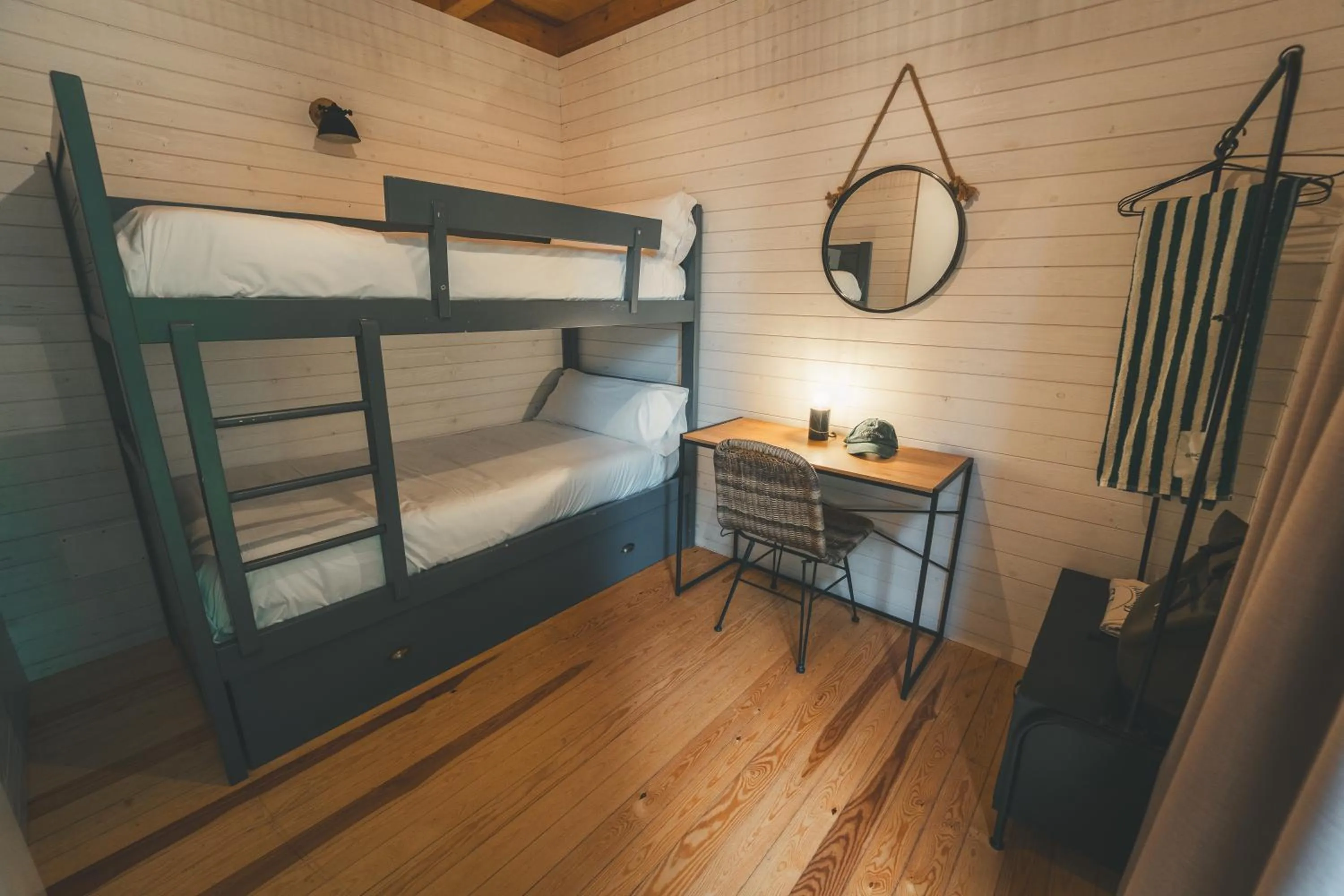 bunk bed, Bed in HolaCamp Camino