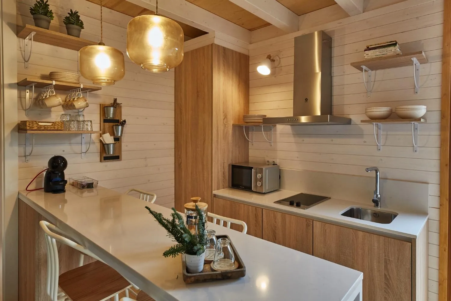 Kitchen or kitchenette in HolaCamp Camino