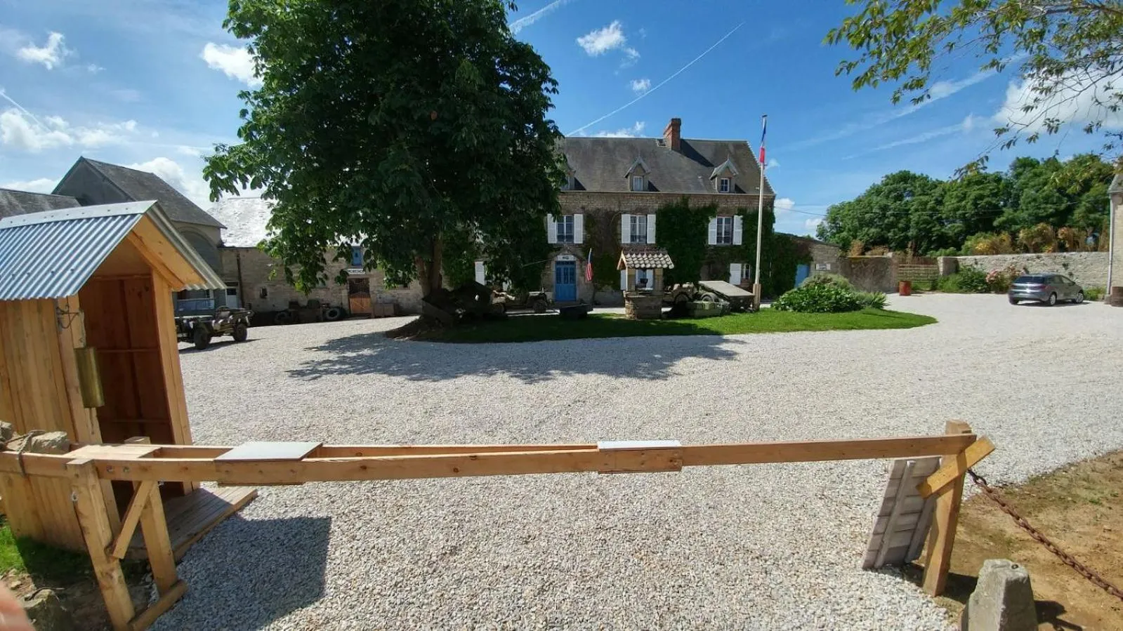 On site in Domaine Airborne