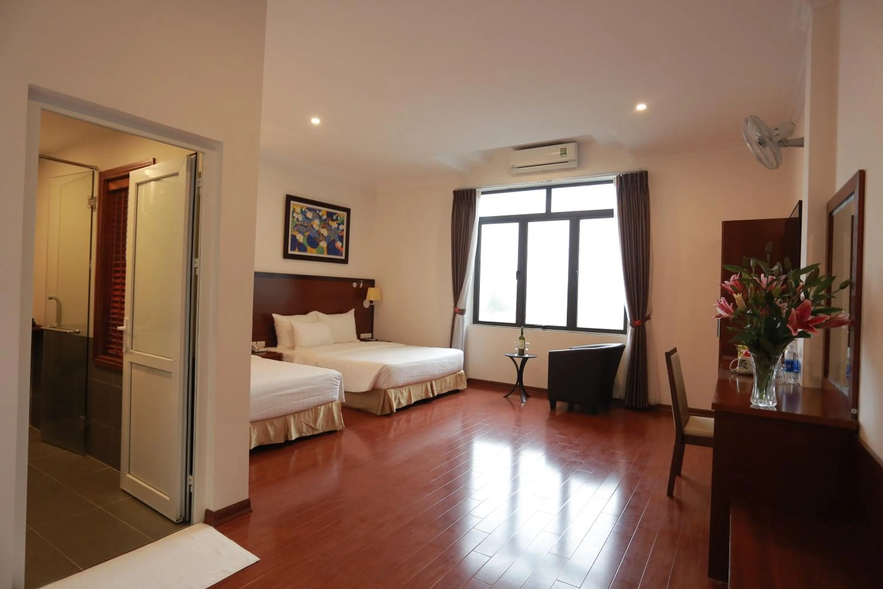 Area and facilities, Bed in The Melbourne Hotel