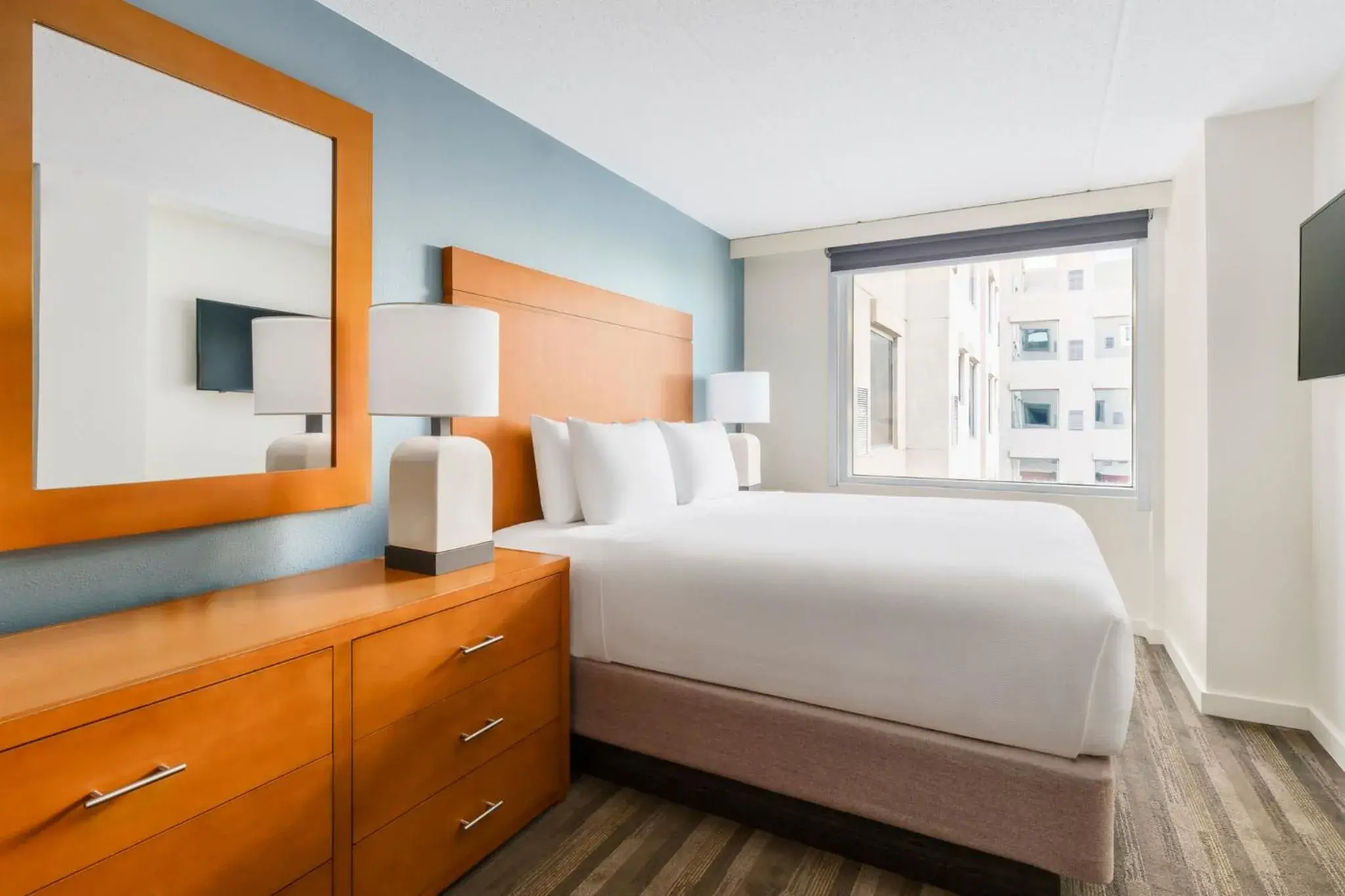 One-Bedroom King Suite in Hyatt House Fort Lauderdale Airport/Cruise Port One-Bedroom King Suite in Hyatt House Fort Lauderdale Airport/Cruise Port