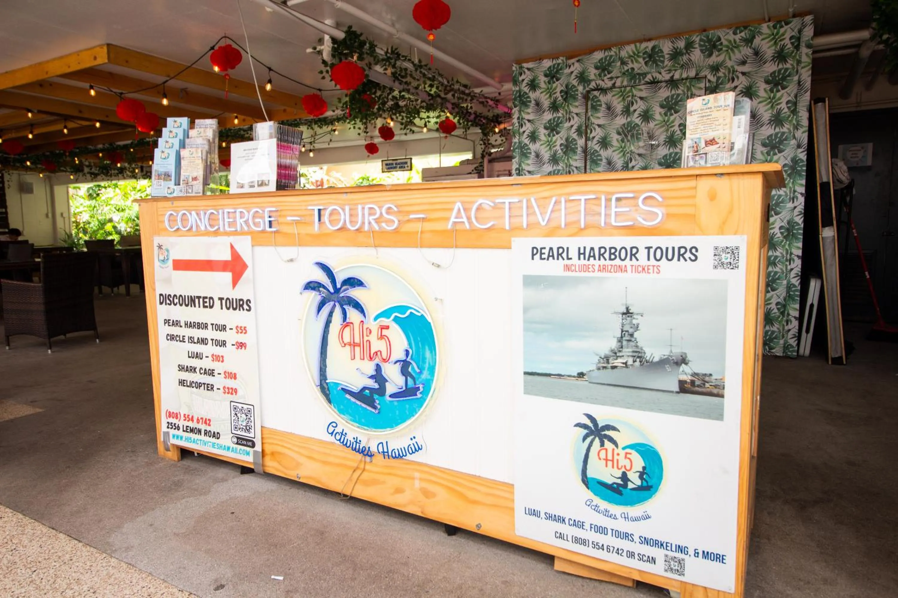 Waikiki Beachside Hostel