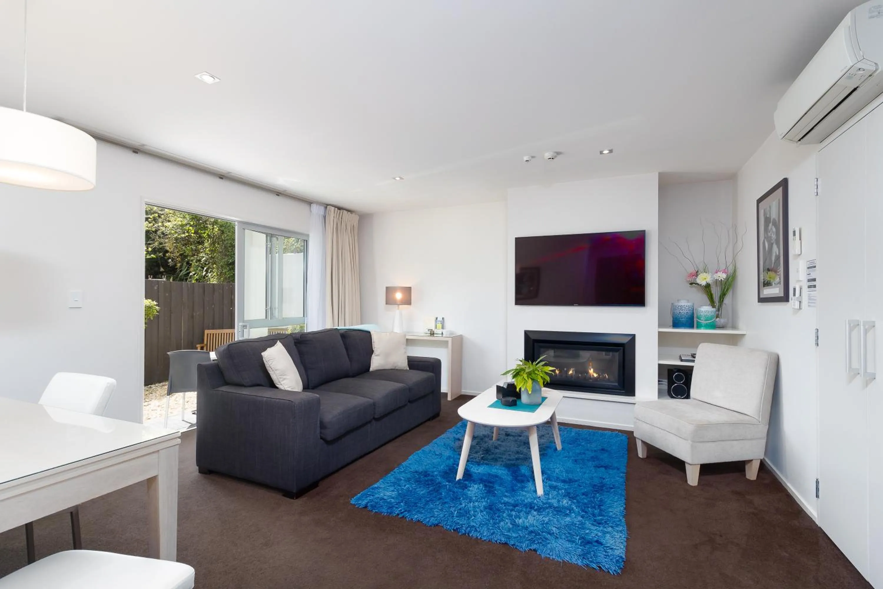 Living room in Century Park