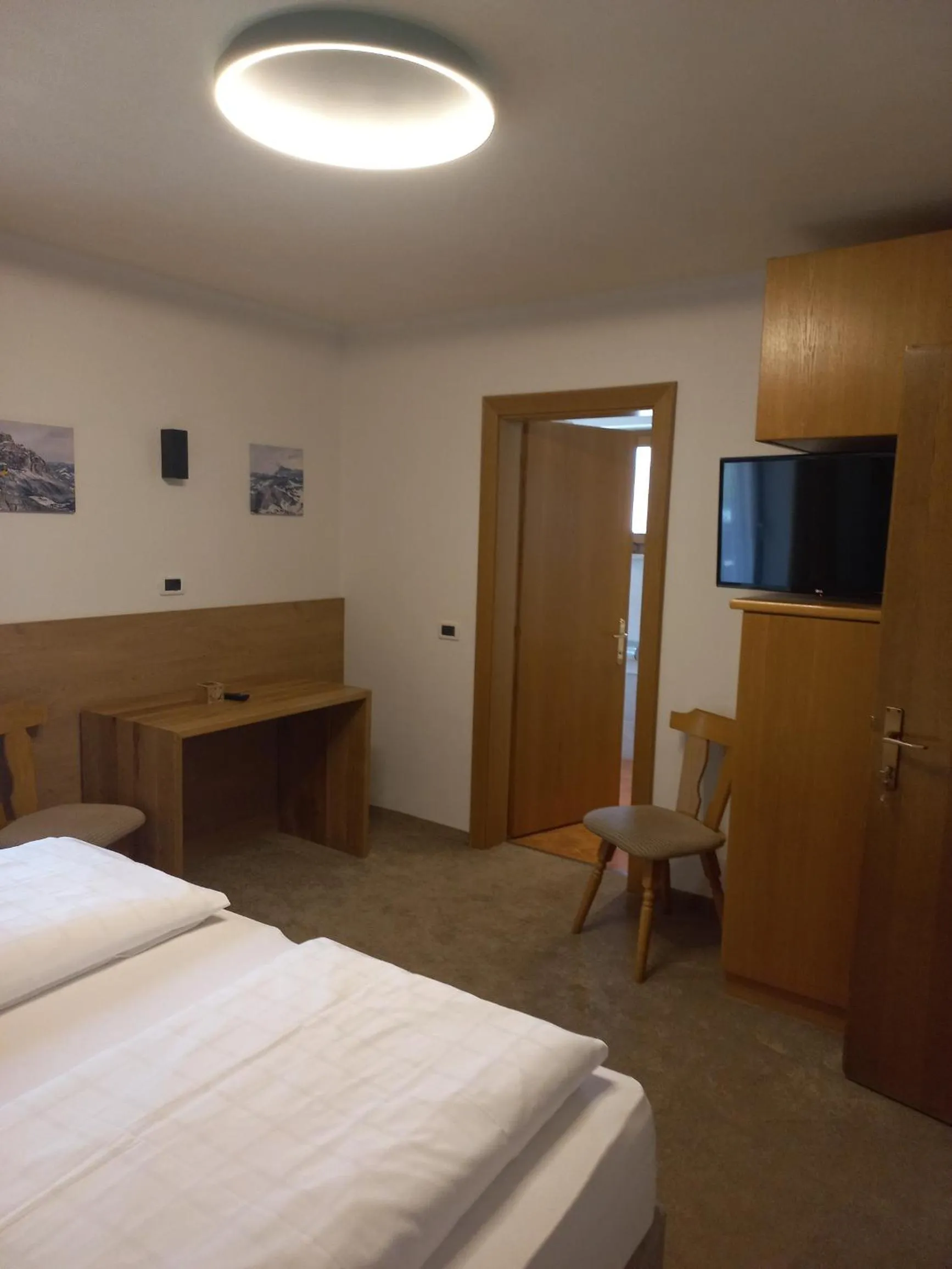 Bedroom, Bed in Garnì Piz da L'Ander