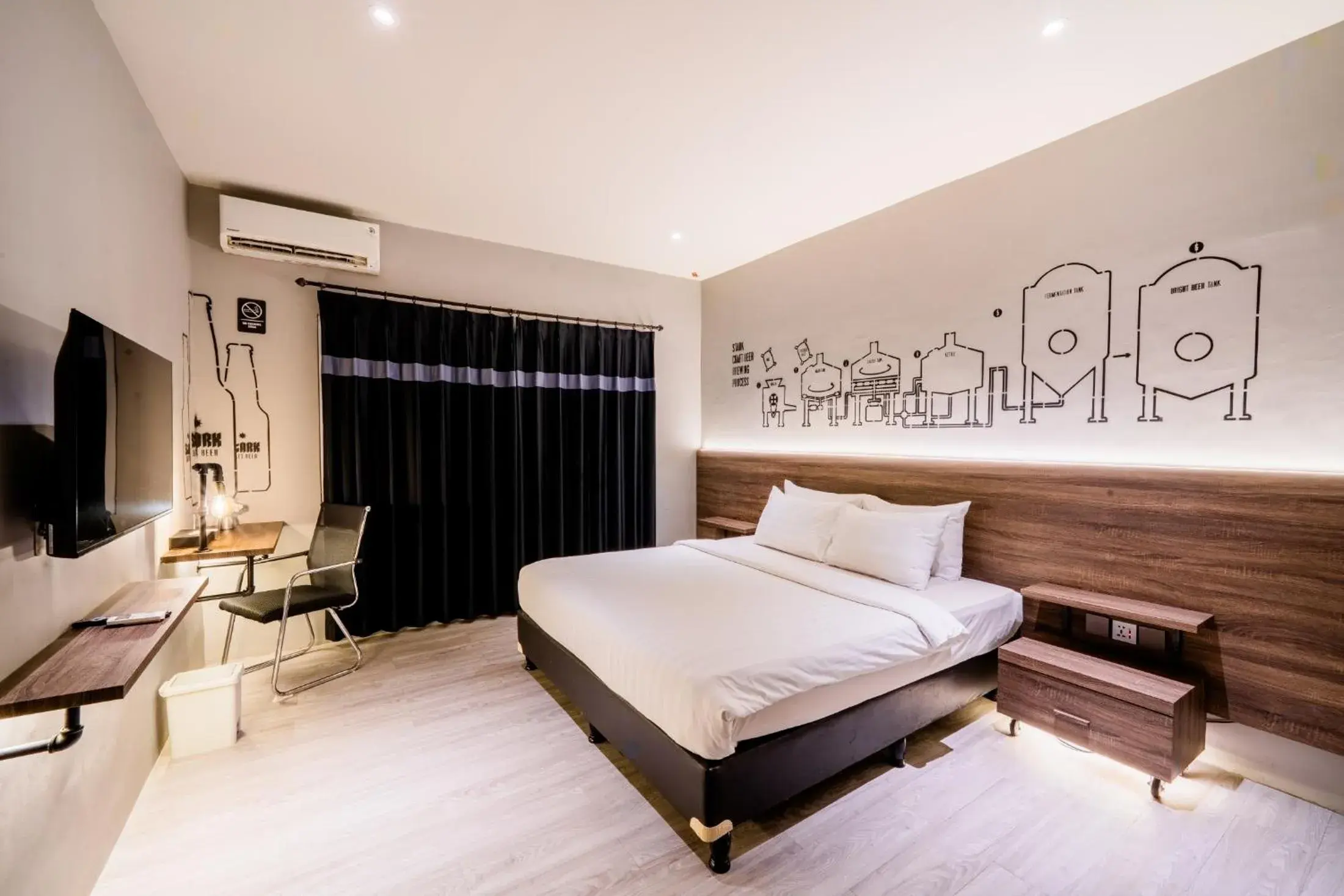 Seating area, Bed in Stark Boutique Hotel and Spa Seating area, Bed in Stark Boutique Hotel and Spa