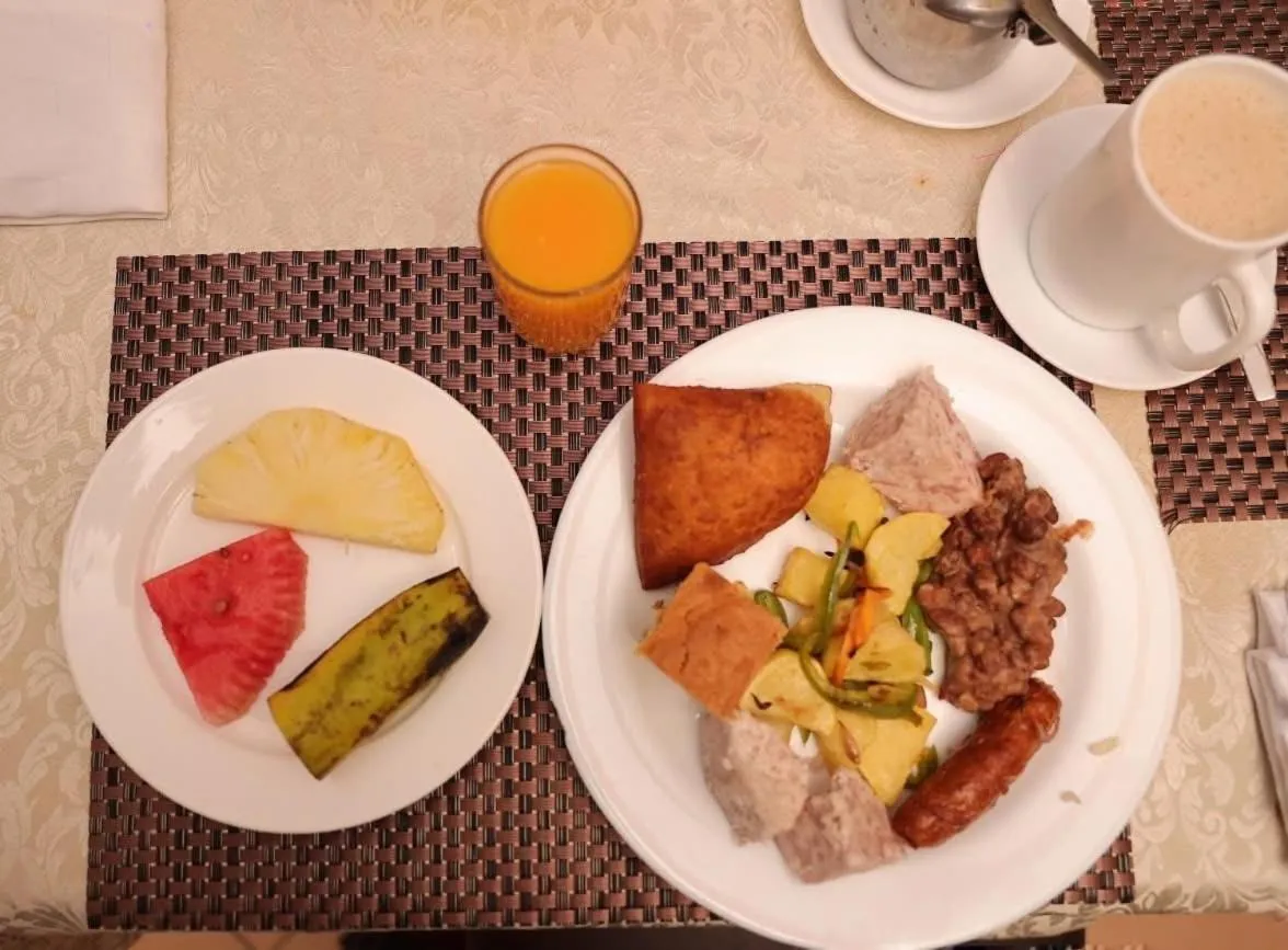 Food and drinks in Merry Villa Hotel & Apartments