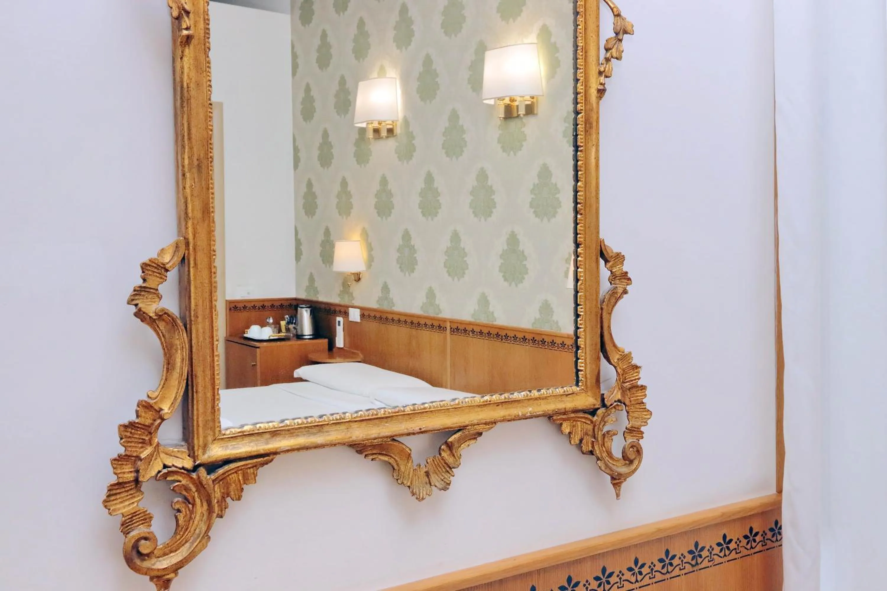 Bed in Sonnino Suite